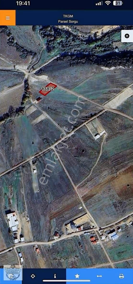 Kutluca Köyünde Satılık Arazi 18 Metre Yol Cephesi Var Arazinin - Görsel 11