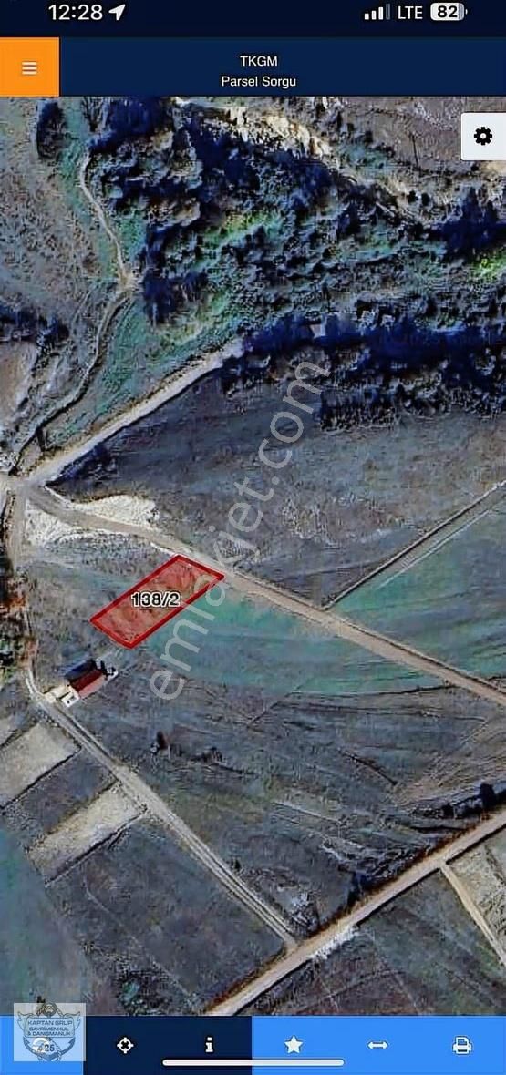 Kutluca Köyünde Satılık Arazi 18 Metre Yol Cephesi Var Arazinin - Görsel 14