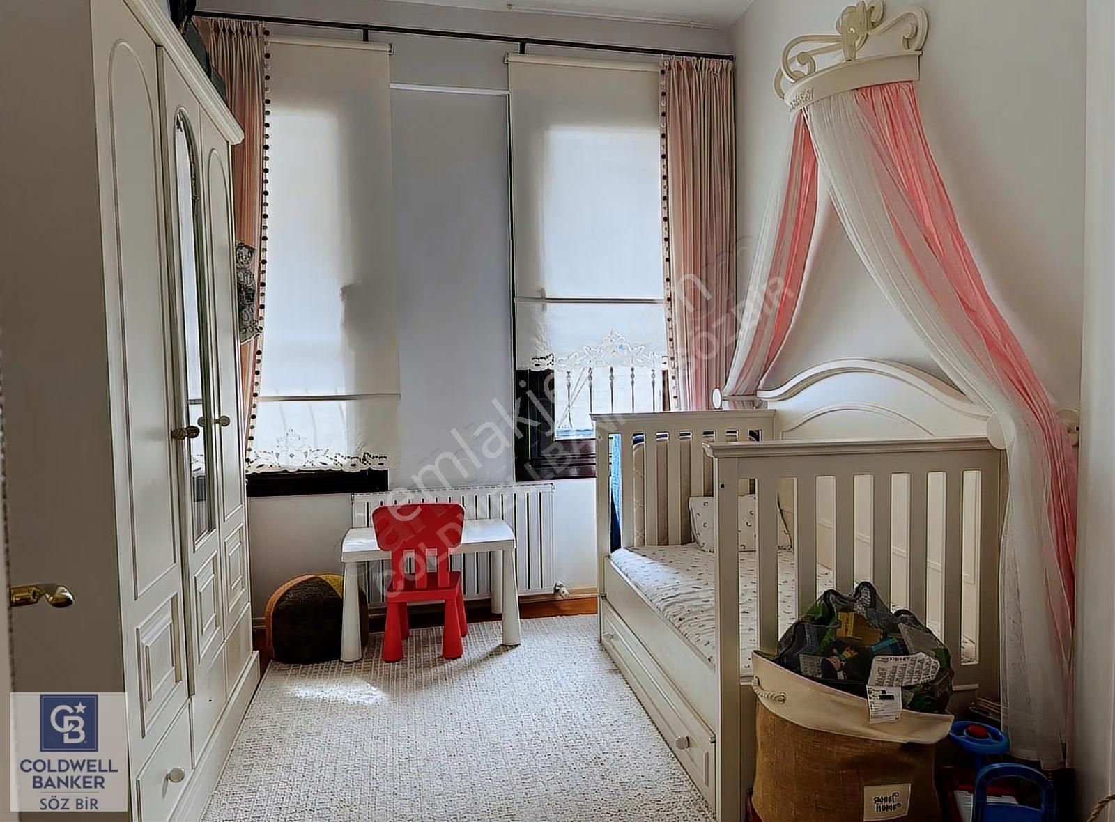 Anadolu Hisarı Tarihi Konakta Boğaz Manzaralı Kiralık 3+1 Daire - Görsel 11