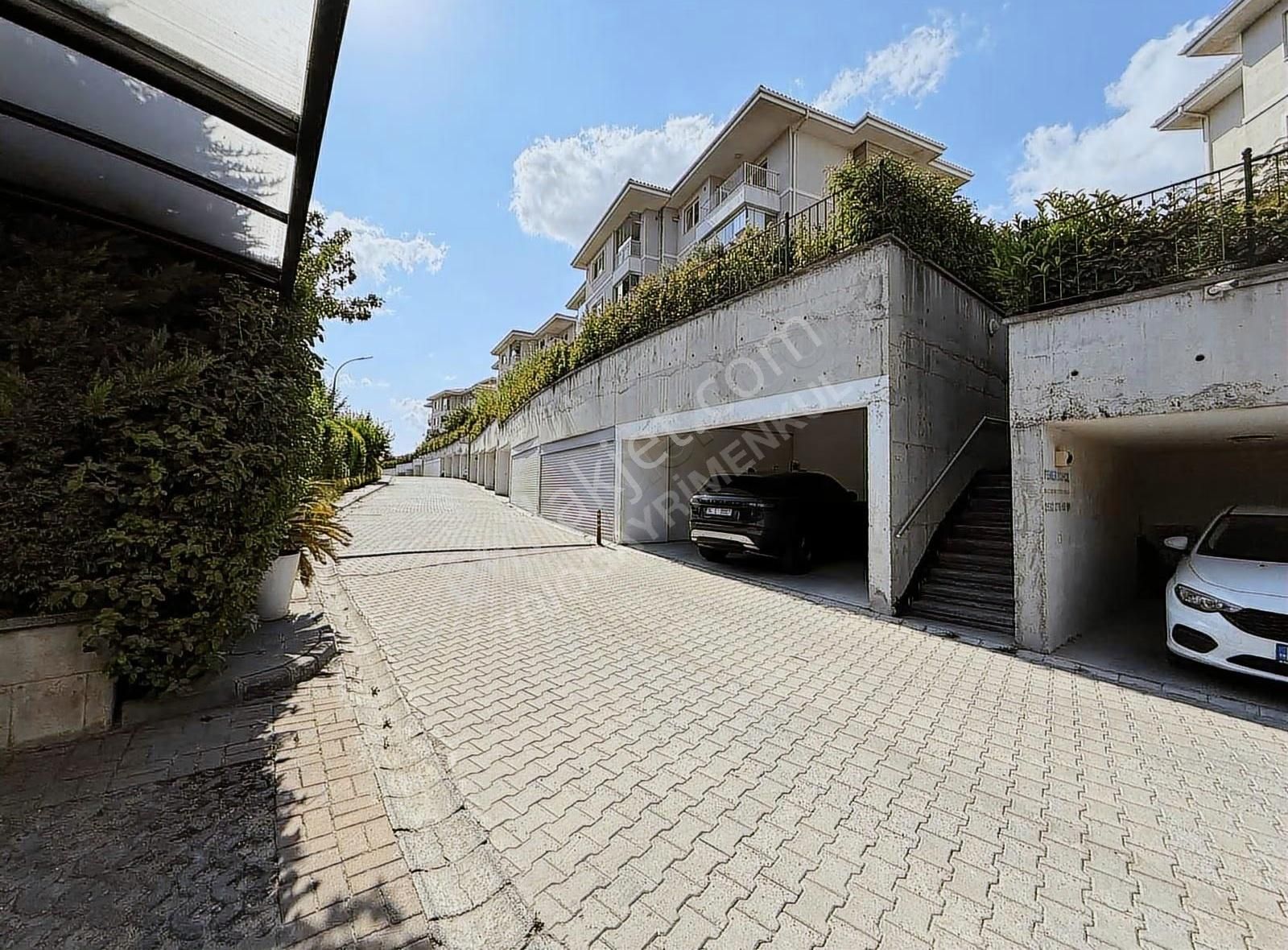 Bahçeşehir Eston Şehir 3.mahalle Şerefiyeli 3+1 Satılık Daire - Görsel 32