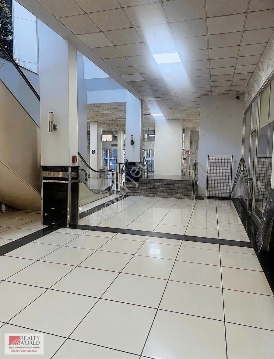 Tekstilkent Koza Plaza 171 M2 Satılık Dükkan