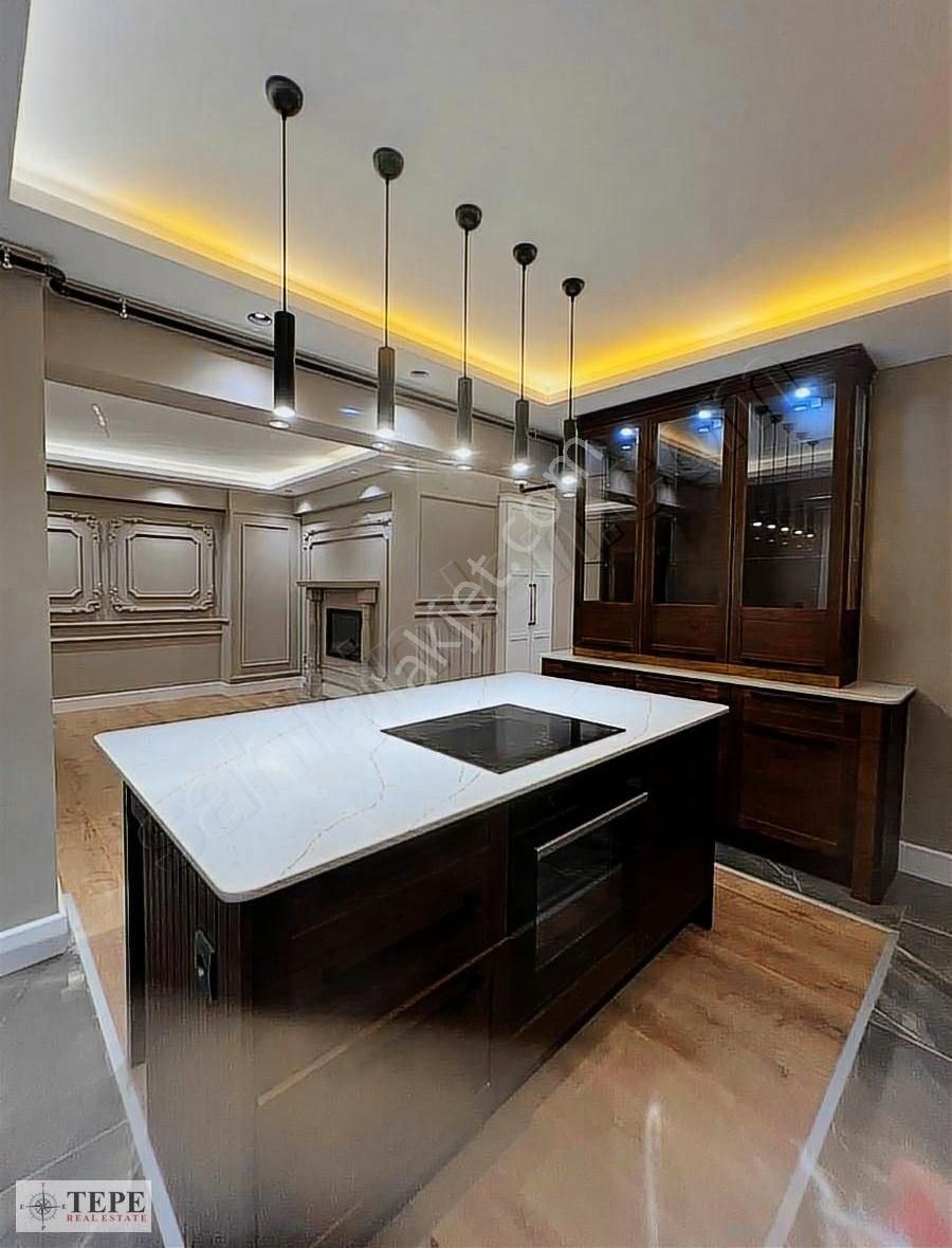 İzmir Menemen Asarlık Cadde Üzerinde 5+2 Dublex 200 M2 Teraslı - Görsel 11