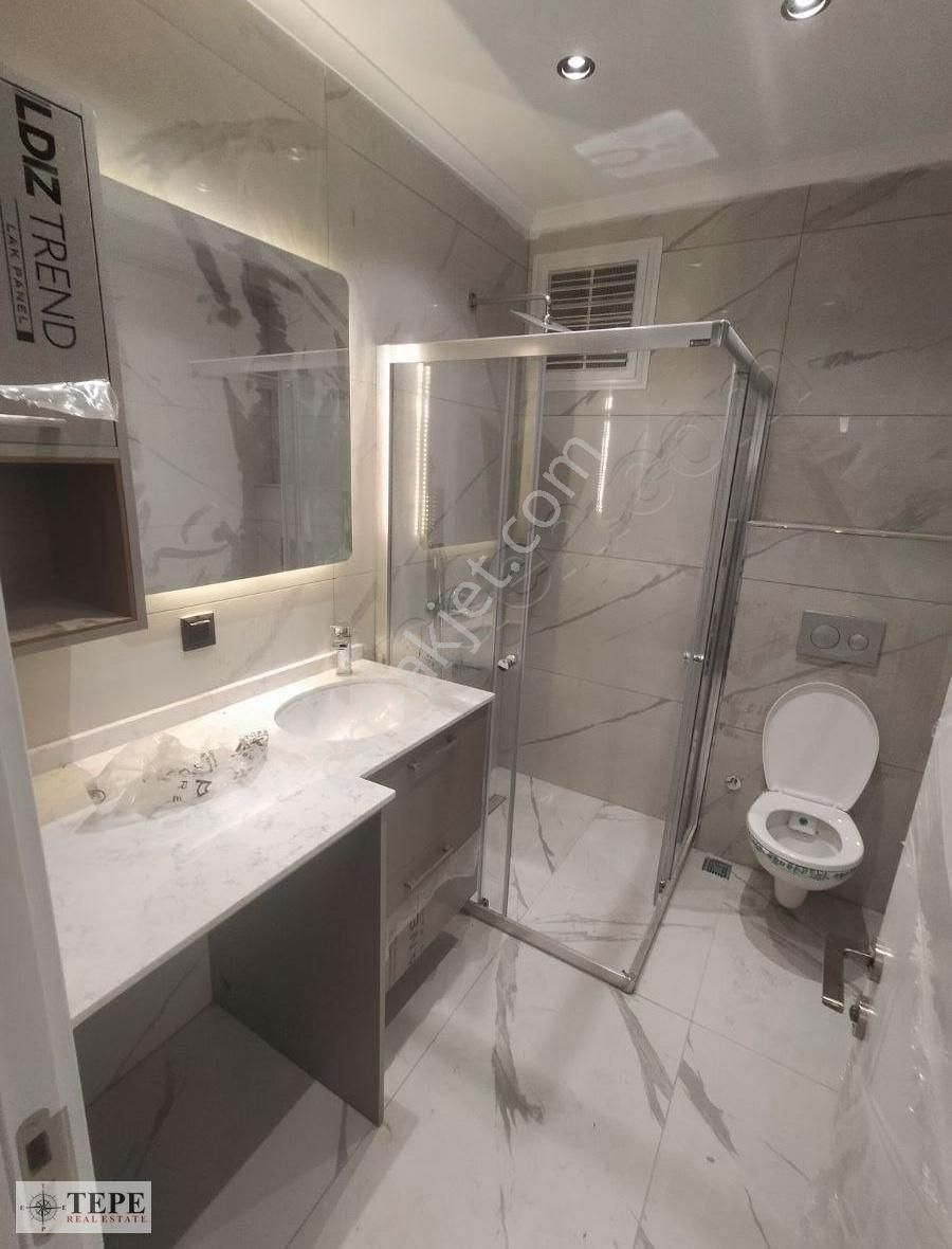 Ritim İstanbul Avm Nin Yanında Lüx