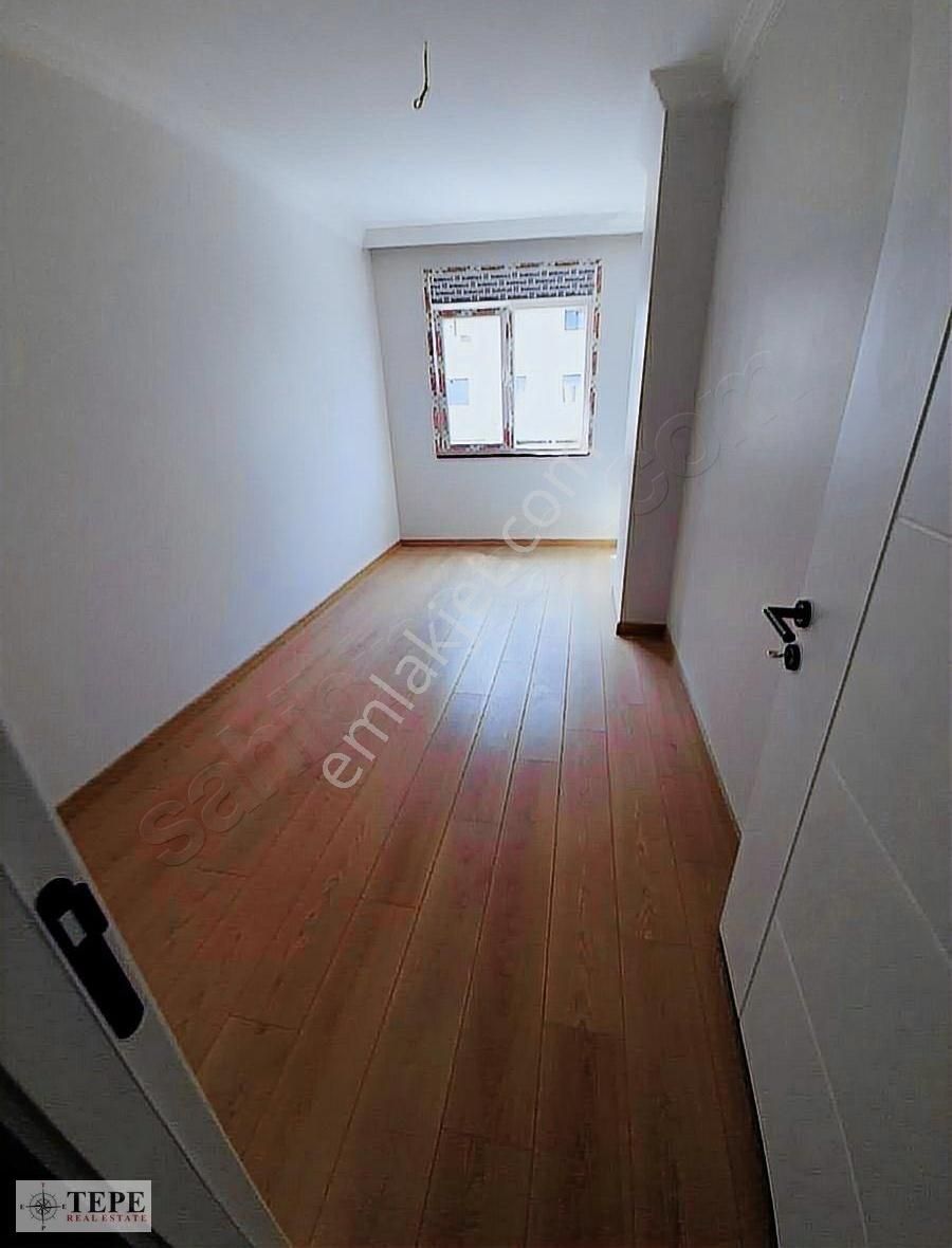 Maltepe Bağlarbaşı Ebeveyinli 3+1 Ara Kat Ön Cephe 120 Net - Görsel 13