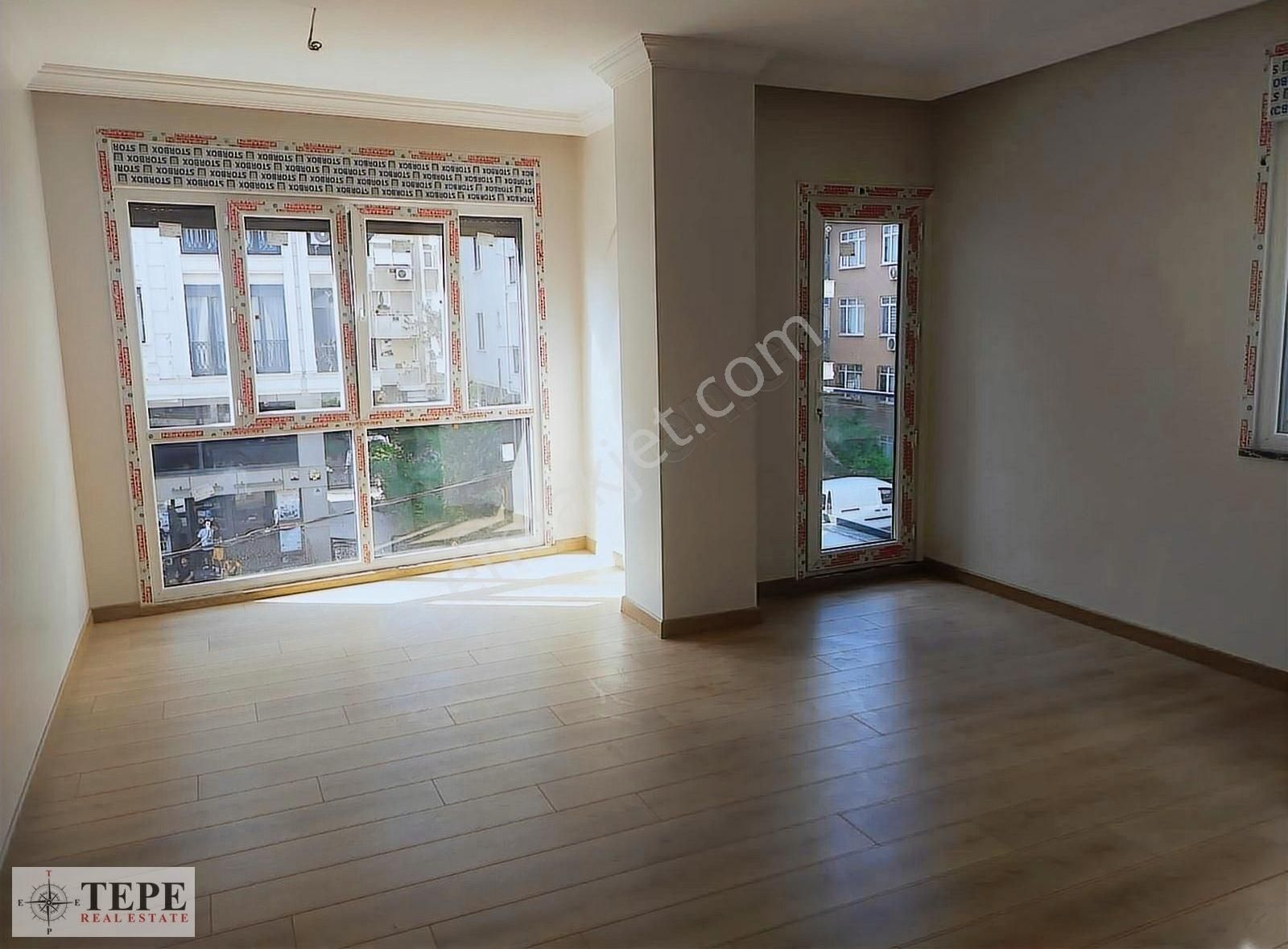 Maltepe Bağlarbaşı Ebeveyinli 3+1 Ara Kat Ön Cephe 120 Net - Görsel 15