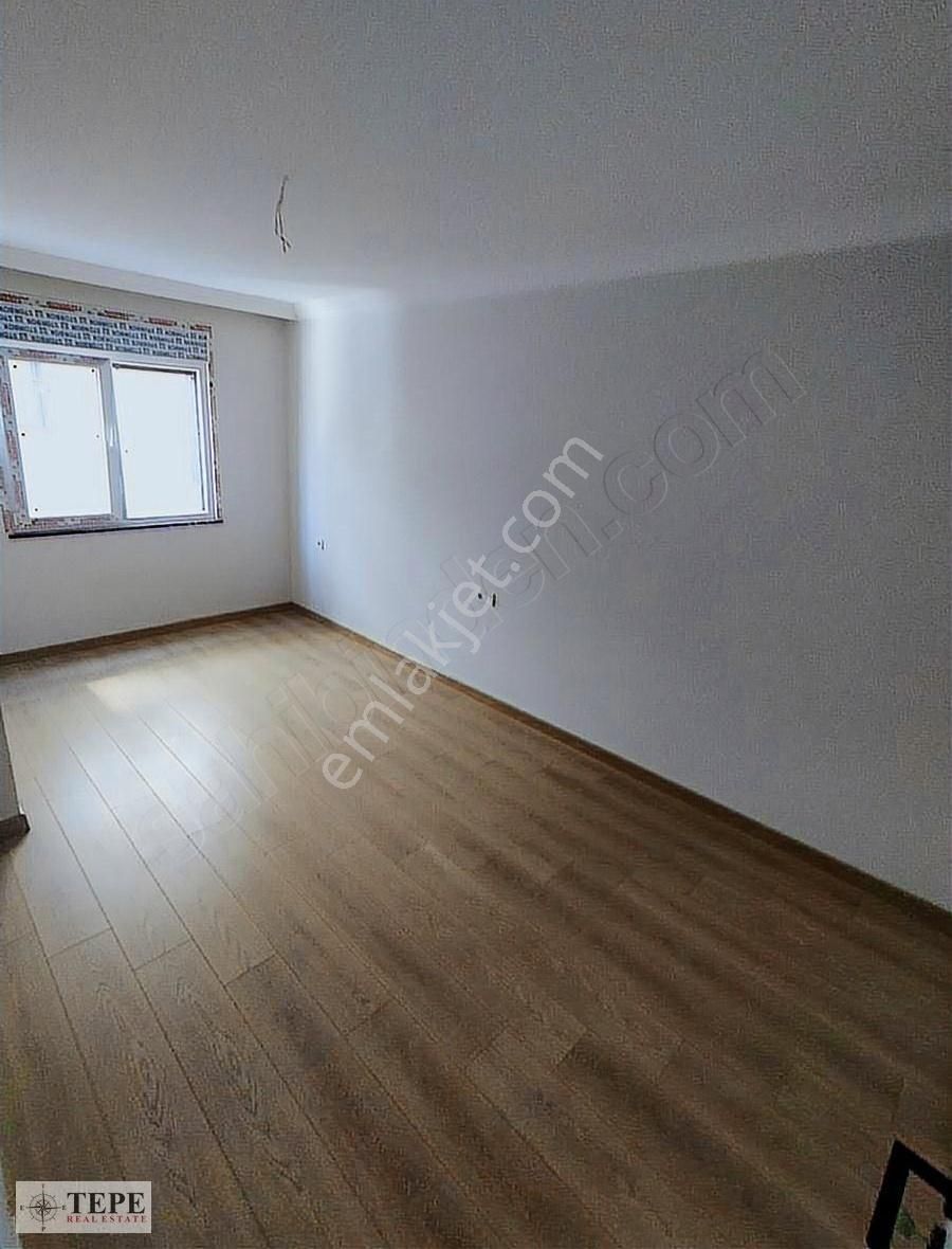 Maltepe Bağlarbaşı Ebeveyinli 3+1 Ara Kat Ön Cephe 120 Net - Görsel 9