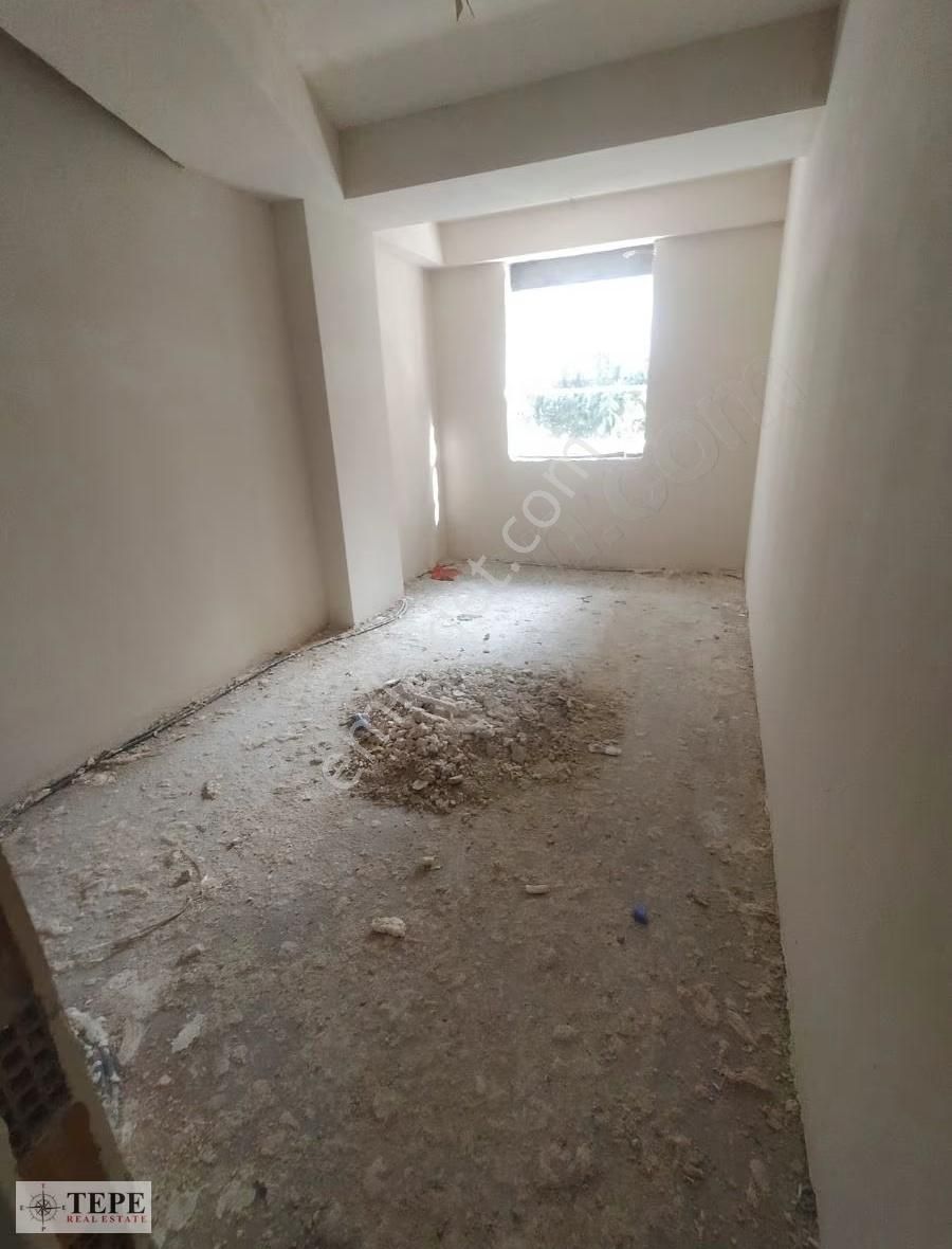 Tepe"den Tek Yetkili İdealtepede 2+1 Balkonlu Kapalı Mutfak - Görsel 4