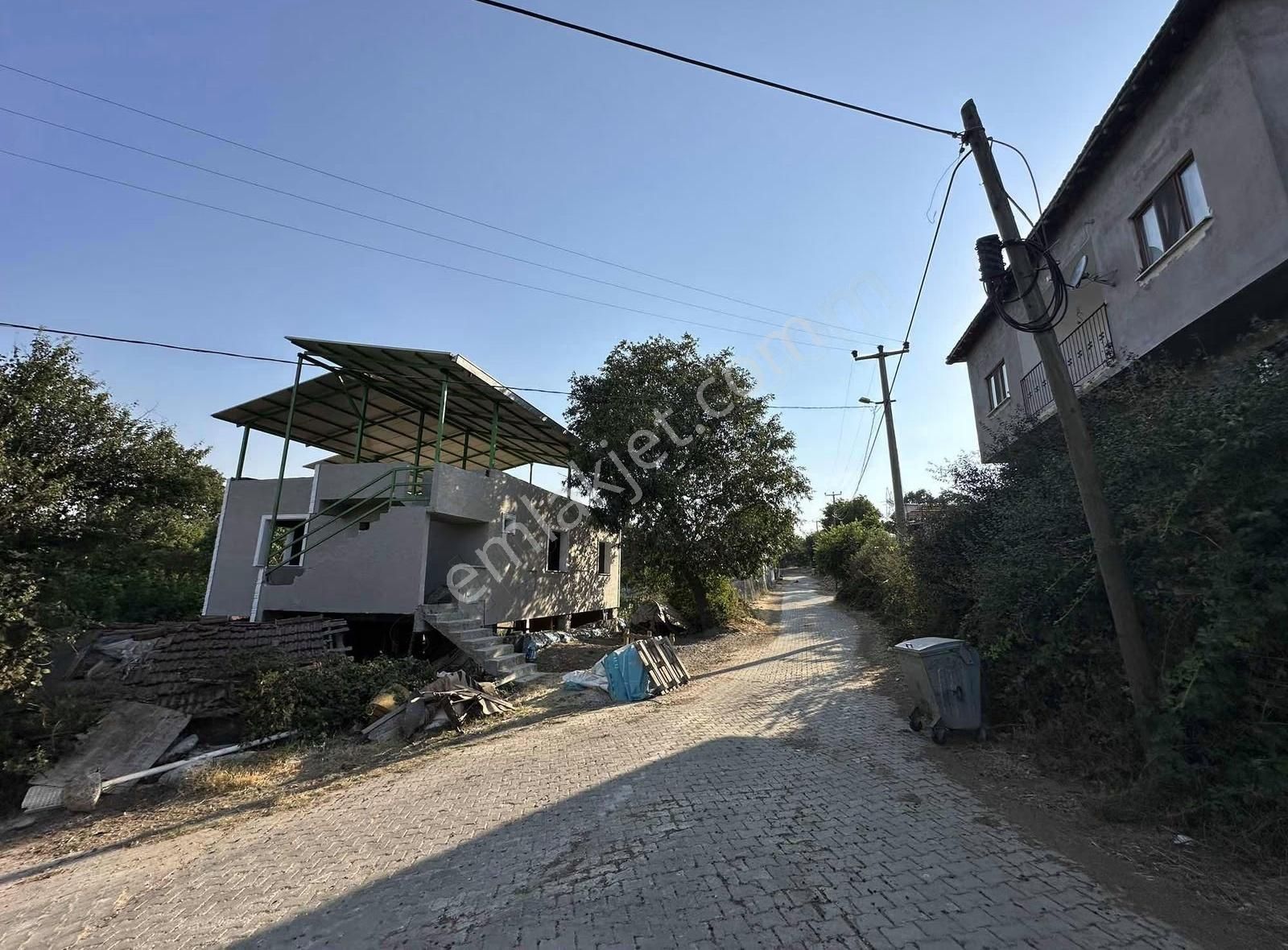 Özdemirden Köy Yerleşim İçerisinde Yatırımlık Fırsat Arazi - Görsel 8