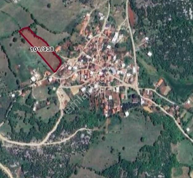 Özdemirden Köy Yerleşim İçerisinde Yatırımlık Fırsat Arazi - Görsel 4
