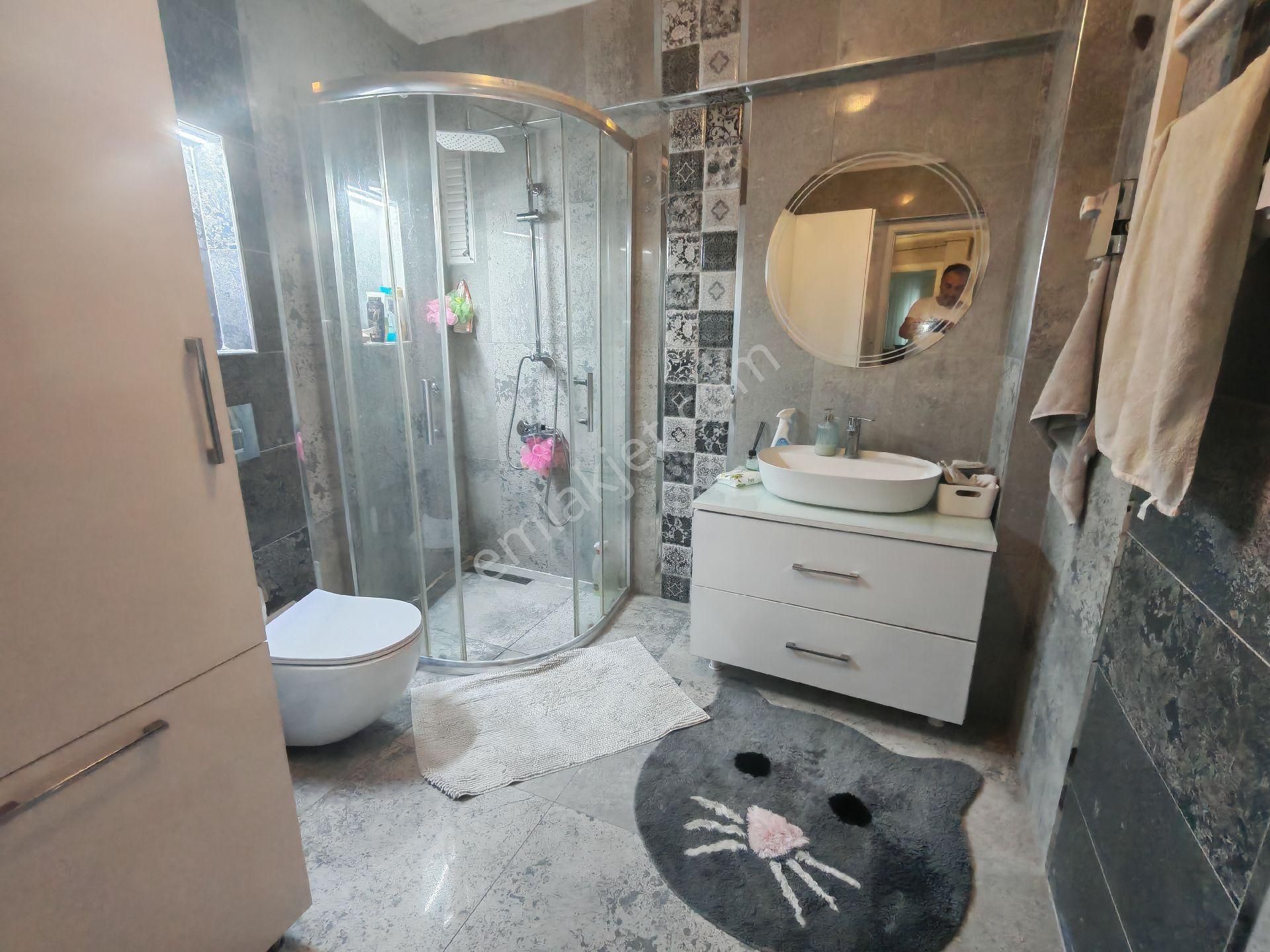 Barış Gayrimenkul'den 3+1 Bakımlı Daire. - Görsel 14