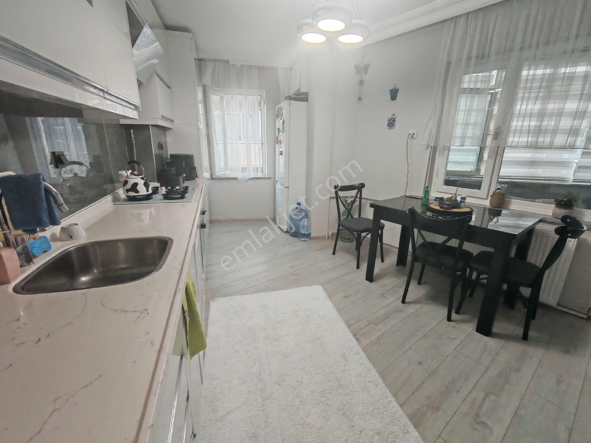 Barış Gayrimenkul'den 3+1 Bakımlı Daire. - Görsel 4