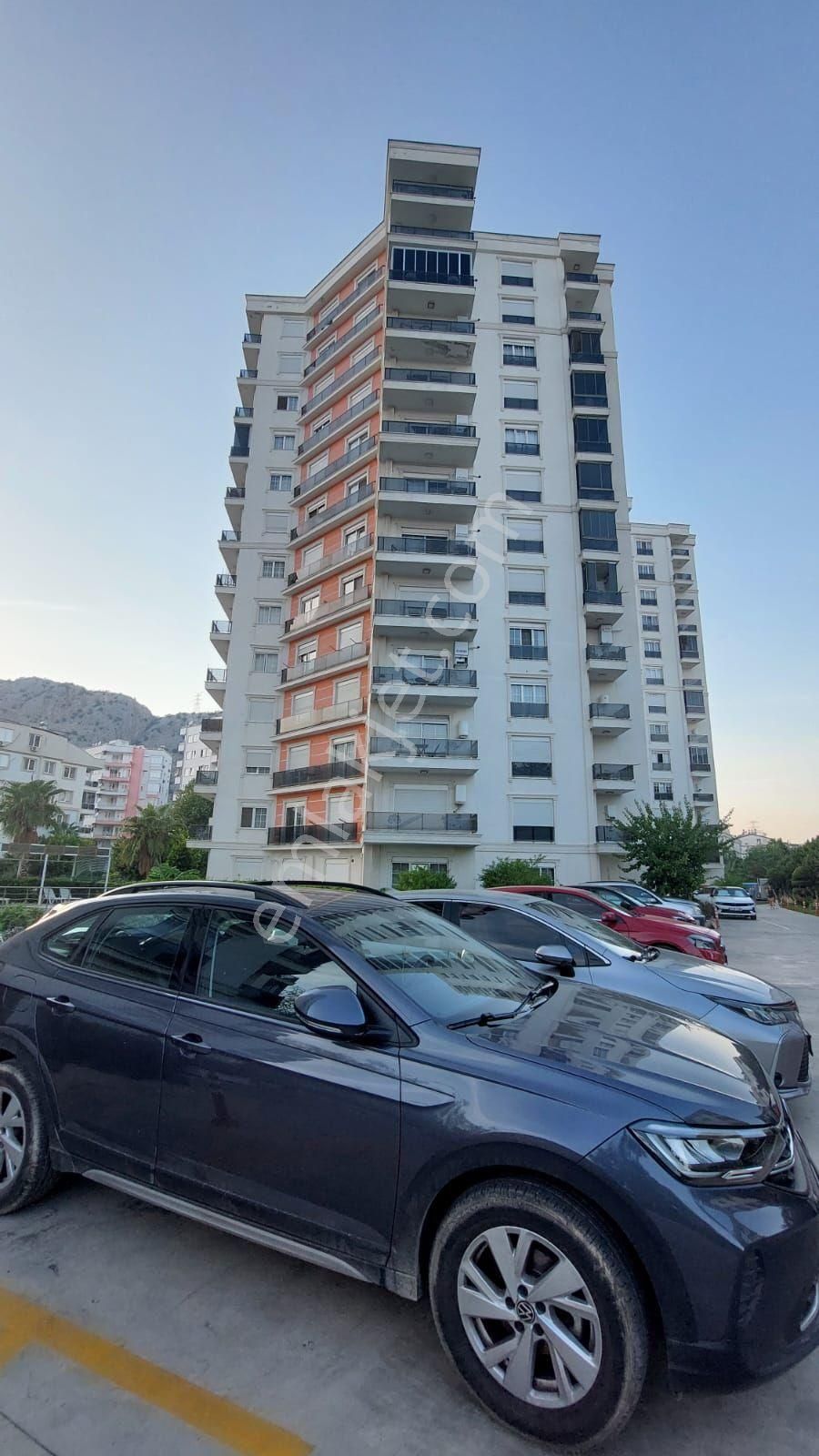 Konyaaltı Hurmada Havuzlu 1+1 Lüks Satılık Daire - Görsel 12