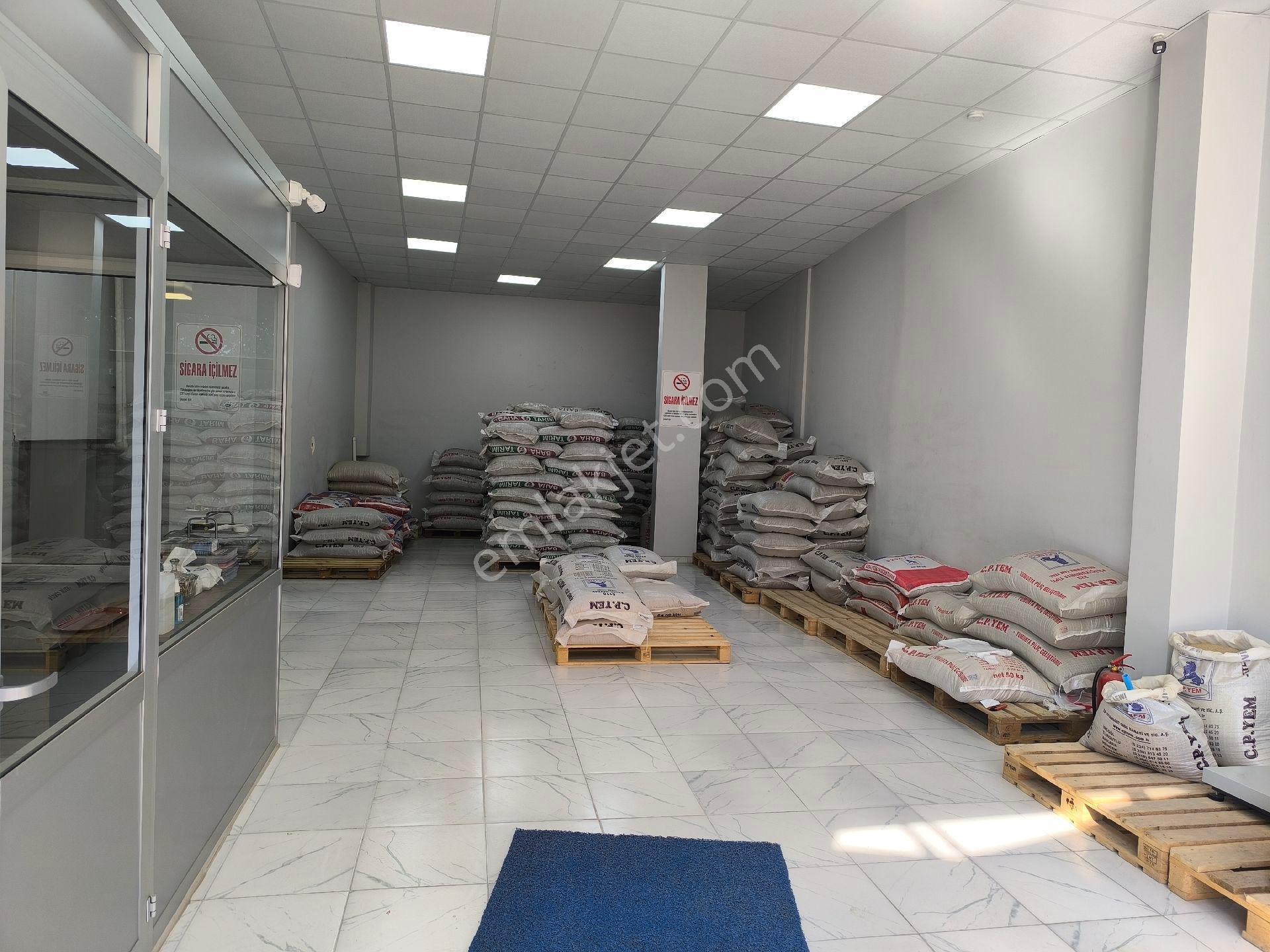 Kân Arsa Ofisinden Edirne Havsa Da Anacade Üzerinde 235 M2 Kiralık Her İşe Uygun Dükkan