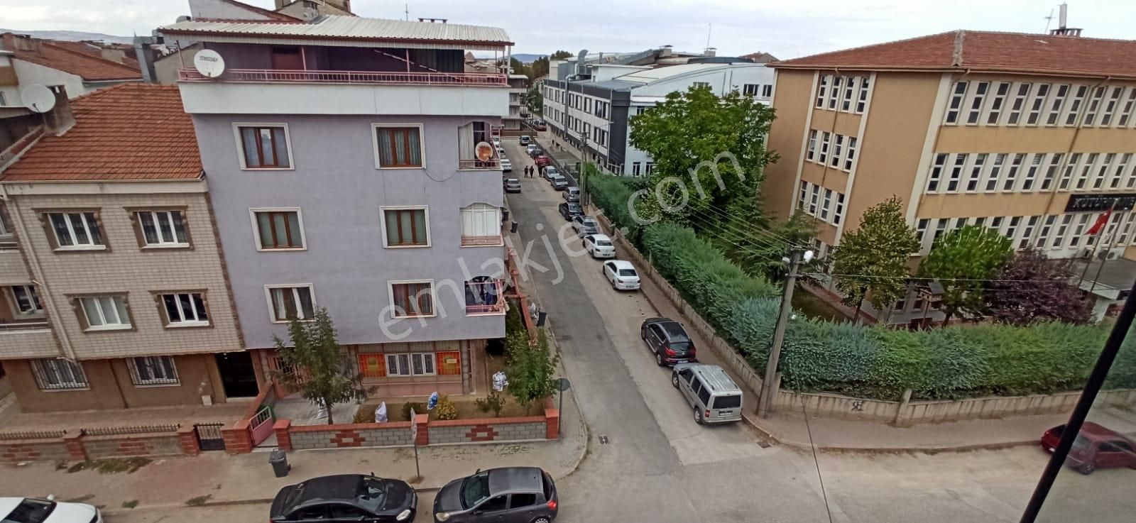 İnegöl Kemalpaşa Mahallesinde Satılık Daire 2+1 Merkezde - Görsel 13