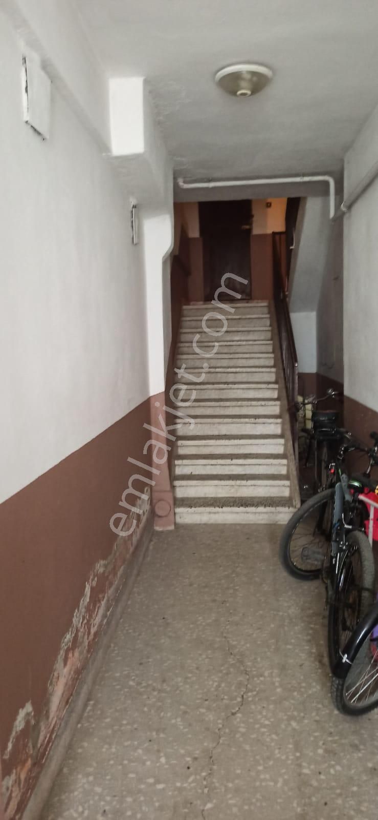 İnegöl Kemalpaşa Mahallesinde Satılık Daire 2+1 Merkezde - Görsel 2