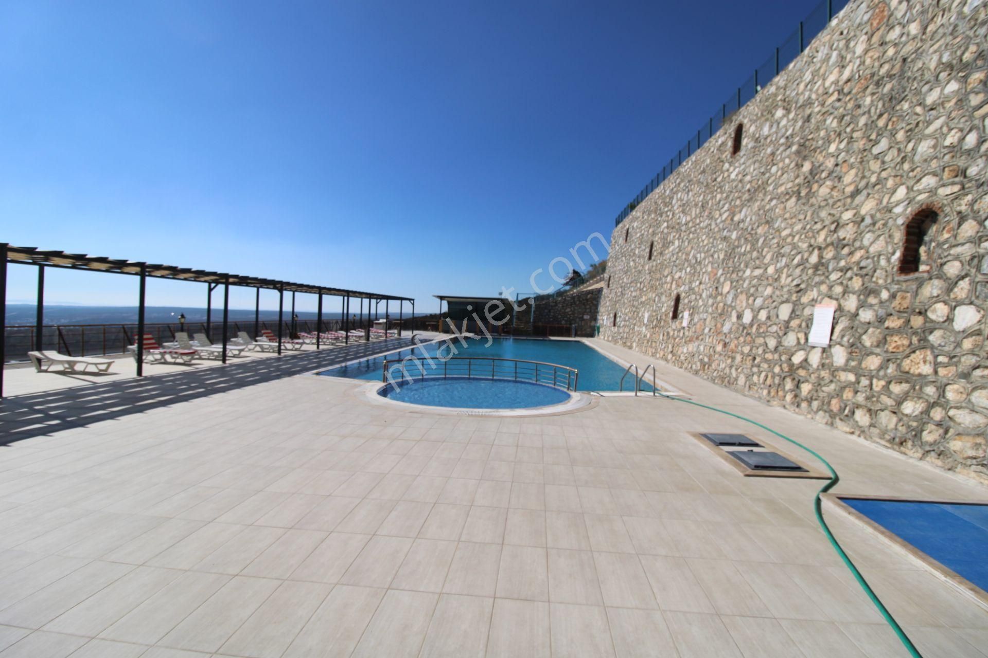 Aydın Didim Akbük Mahallesi Havuzlu Site İçinde Satılık 1+1 Daire Giriş Güvenlik Mevcut - Görsel 14