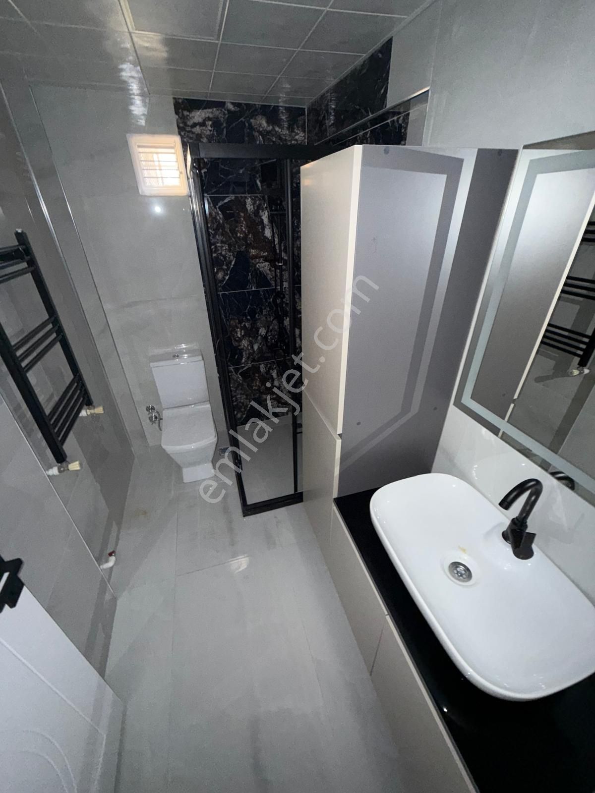 Mareşal Çakmak Mah'de Ara Katta Full Yapılı Satılık Daire - Görsel 23