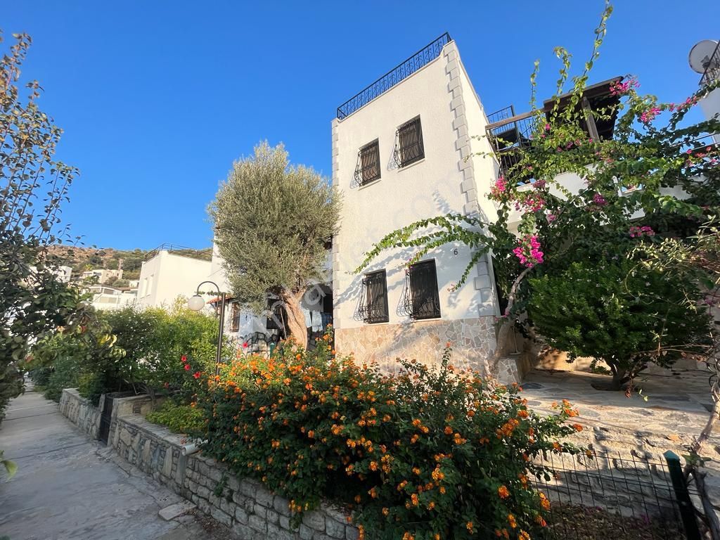 !! Özel Plajlı Sitede Eşsiz Konumda,deniz Manzaralı 2+1 Dubleks - Görsel 4