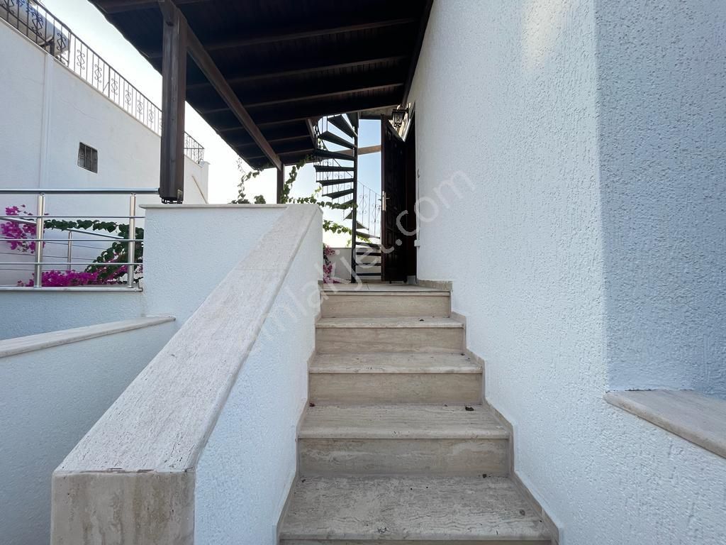 !! Özel Plajlı Sitede Eşsiz Konumda,deniz Manzaralı 2+1 Dubleks - Görsel 20