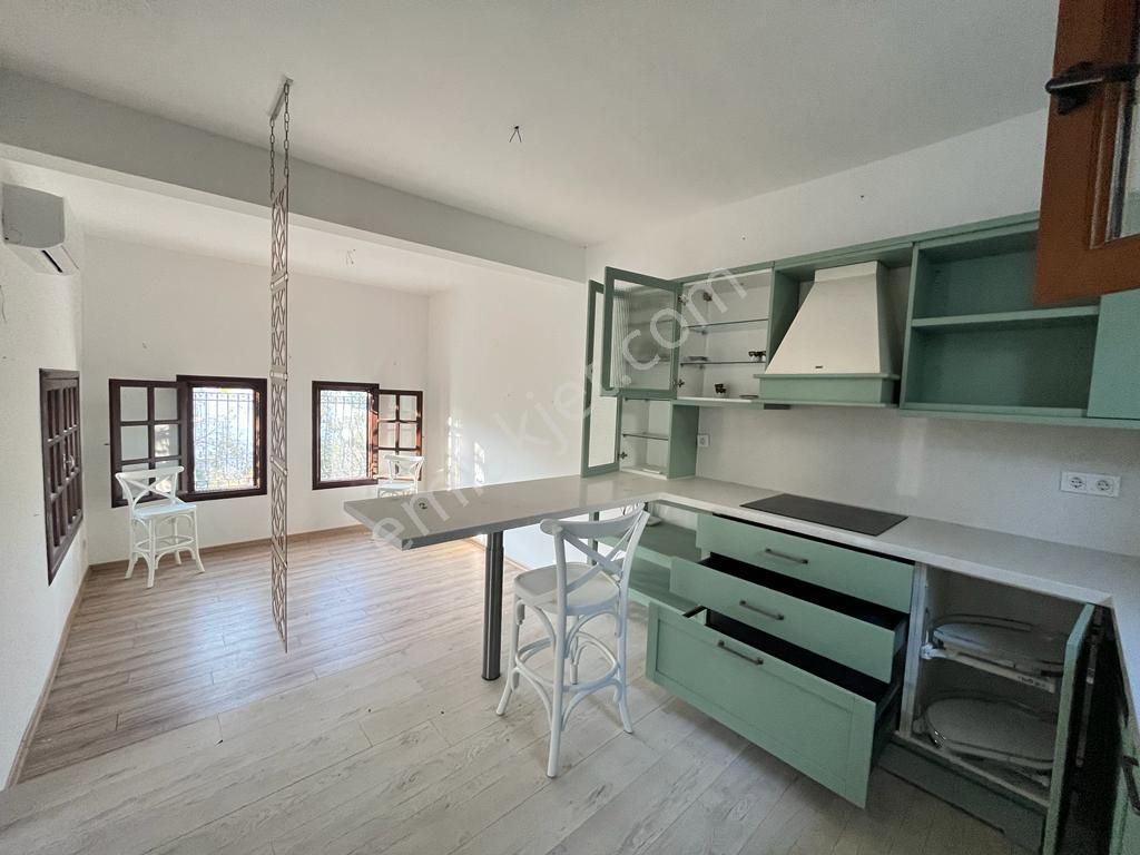 !! Özel Plajlı Sitede Eşsiz Konumda,deniz Manzaralı 2+1 Dubleks - Görsel 13