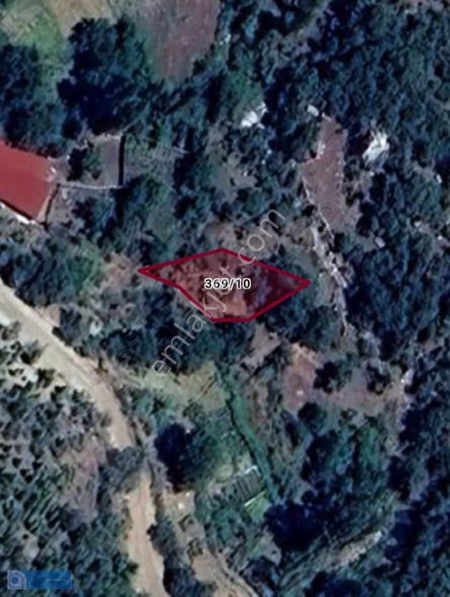 Konya Taşkent'te Köy İçinde Baraj Manzaralı 258 M2 Bahçe - Görsel 5