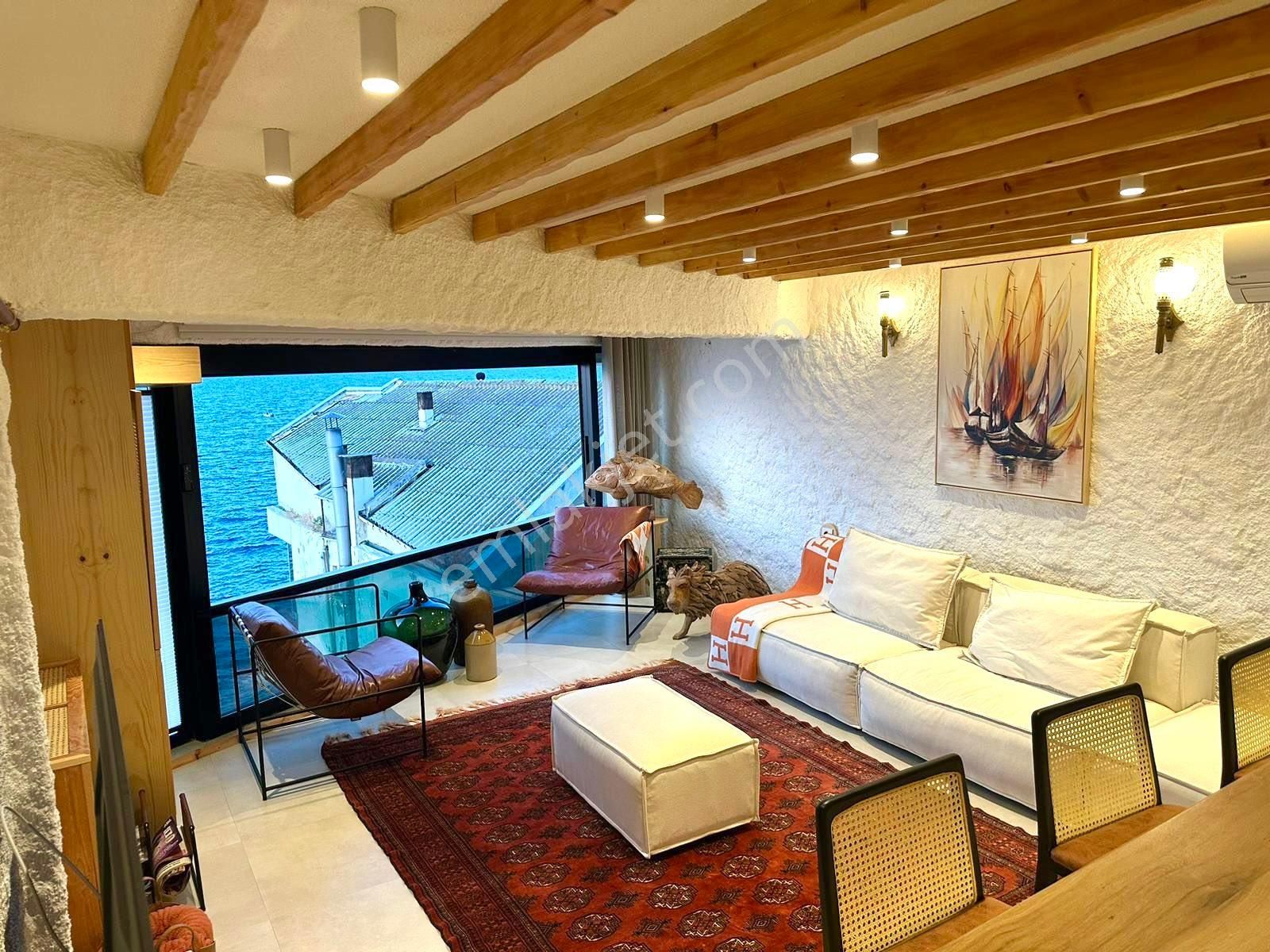 Vb Gayrimenkul Mudanya'da Denize Sıfır, Eşyalı, Modern 2+1 Daire - Görsel 2
