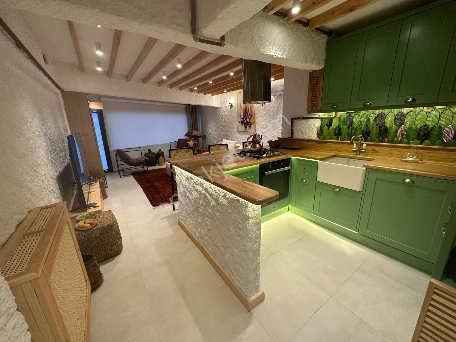 Vb Gayrimenkul Mudanya'da Denize Sıfır, Eşyalı, Modern 2+1 Daire - Görsel 4