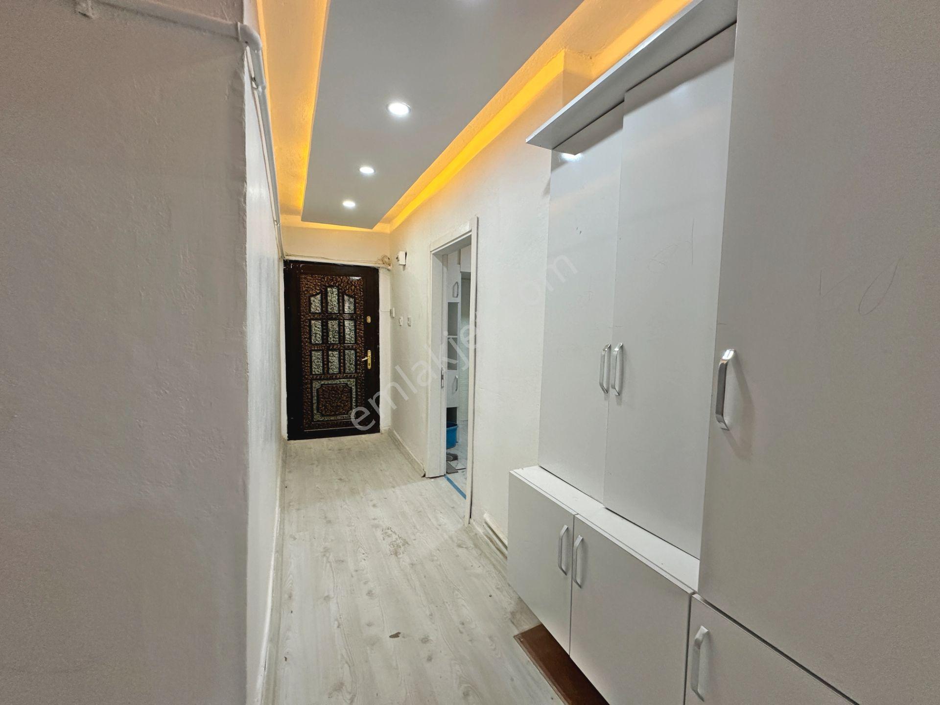 Şafaktepe Mahallesinde Ara Katta Full Yapılı Çift Balkonlu 3+1 Satılık Daire - Görsel 12