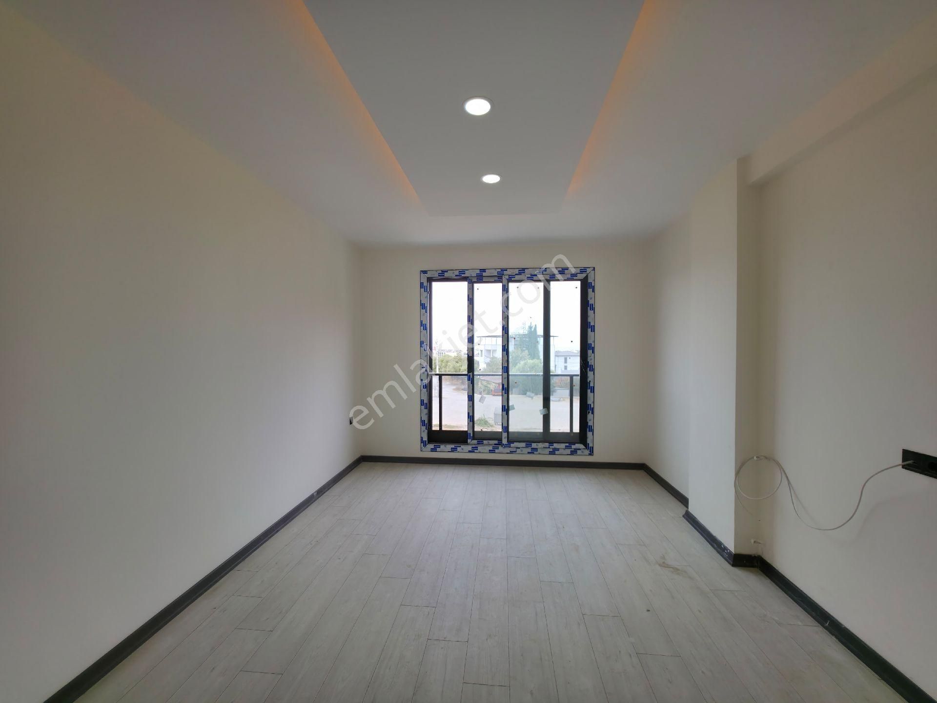 **geniş Salon Ve Odalı 3+1 Villa ** - Görsel 16