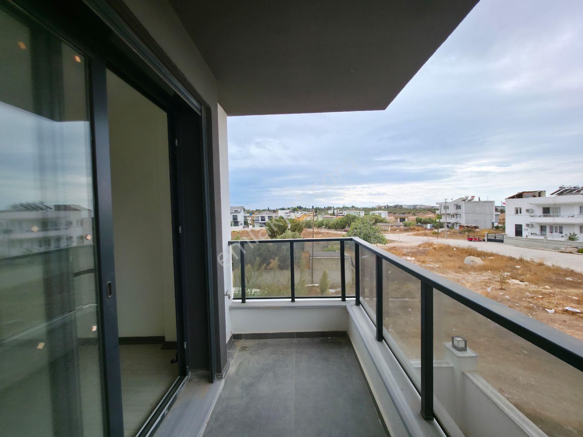 **geniş Salon Ve Odalı 3+1 Villa ** - Görsel 13