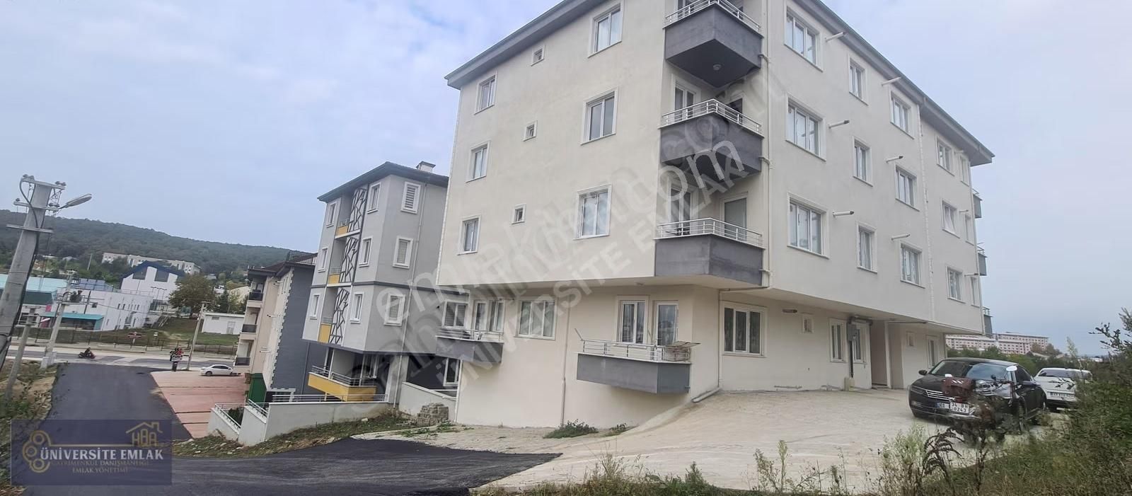 Düzce Üniversite Önü 14.000 Kiracılı Arakat Eşyalı Satılık Daire - Görsel 9