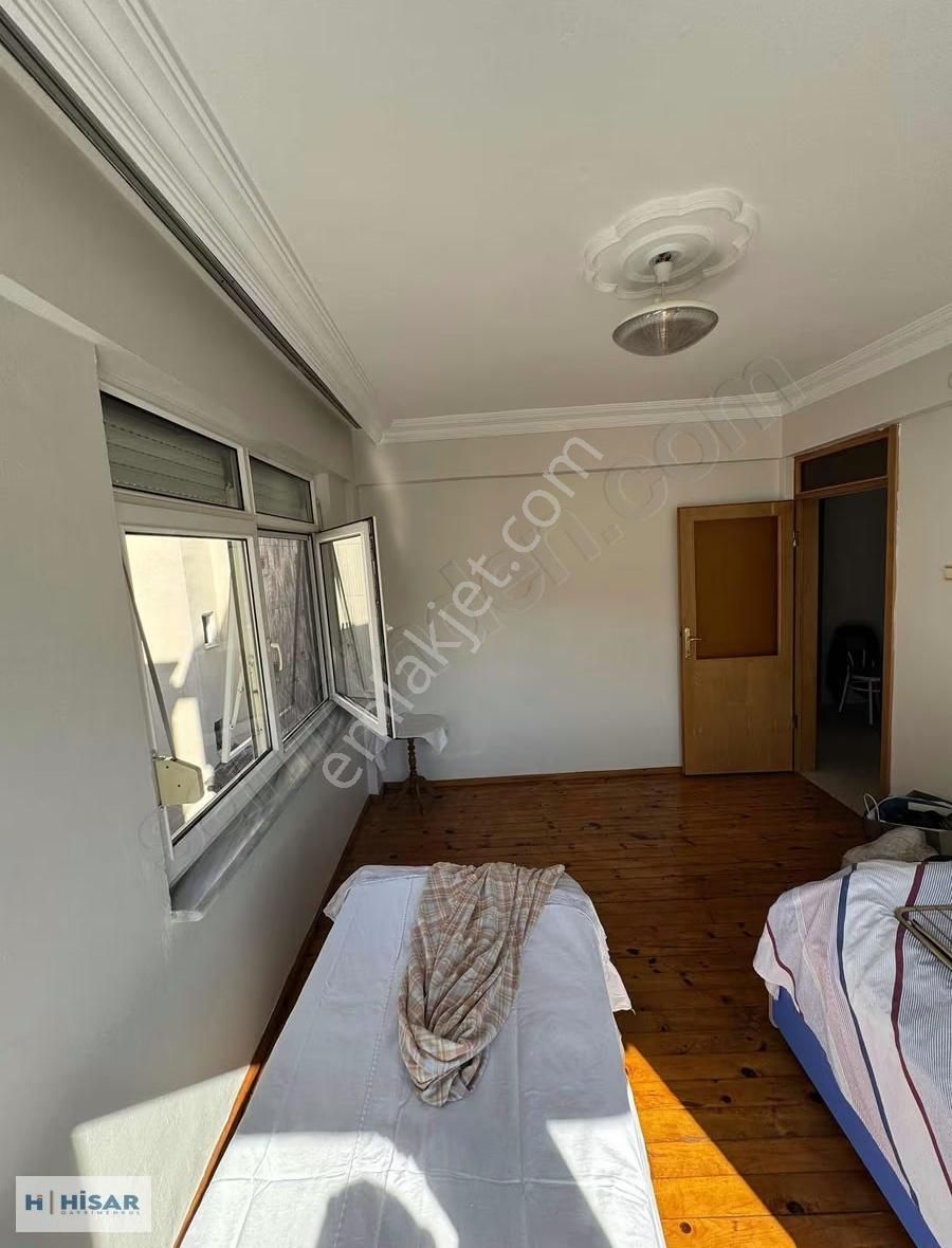 Hisar"dan Caddeye 100m Ferah Yerde Geniş Daire