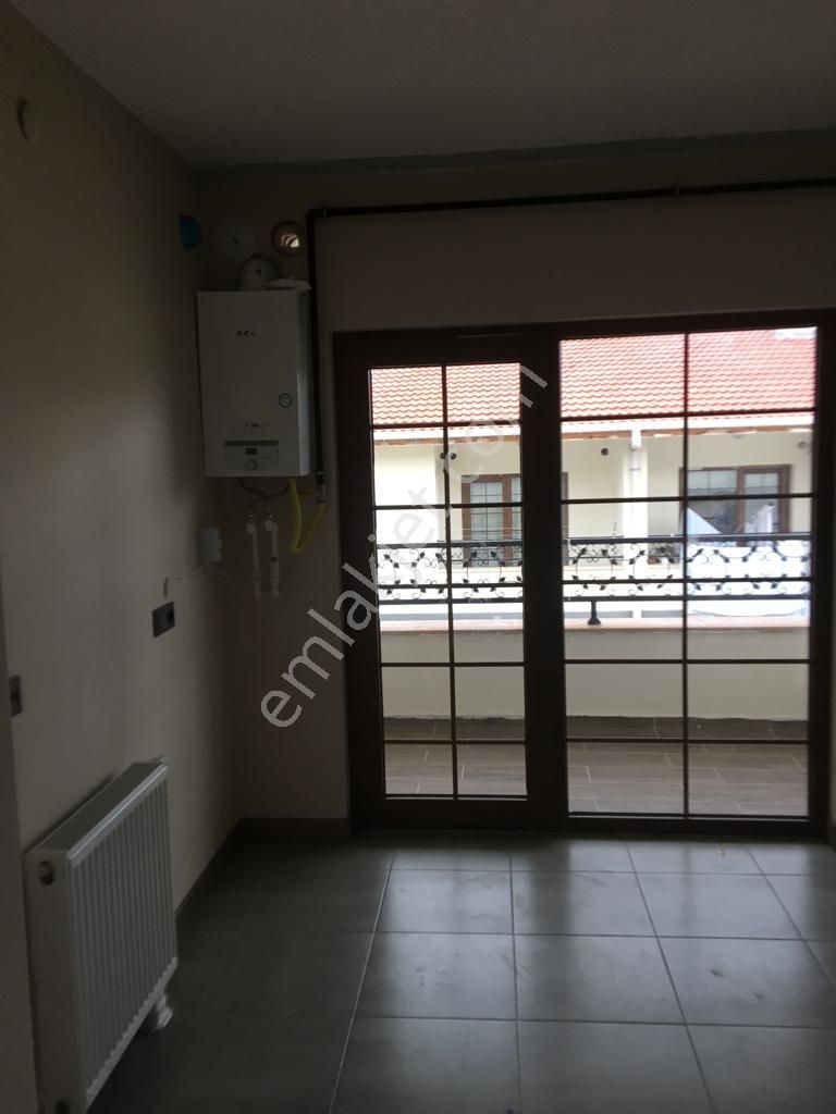 Trabzon Araklı Özgen Mah Satılık 3+1 Site İçinde Daire - Görsel 2