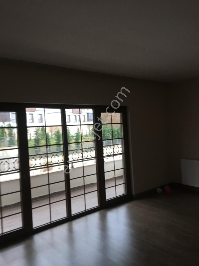 Trabzon Araklı Özgen Mah Satılık 3+1 Site İçinde Daire - Görsel 4
