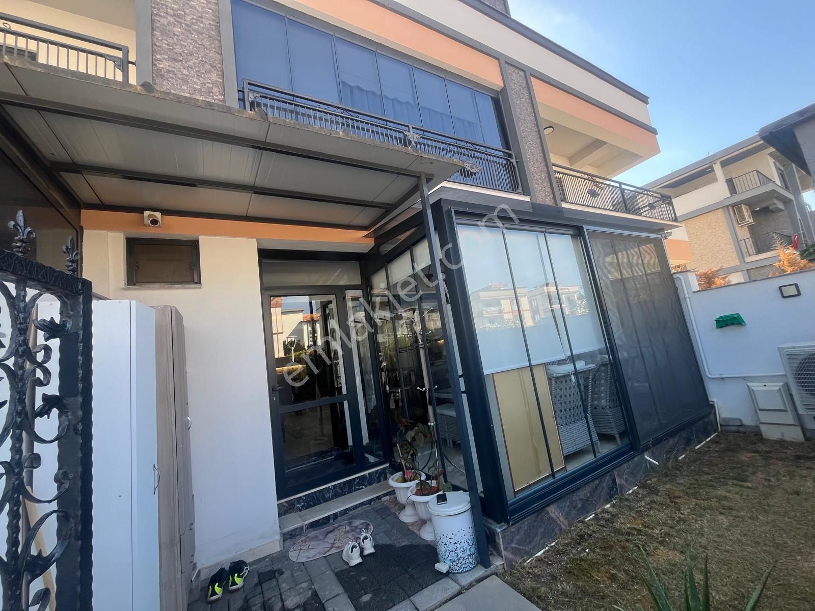 Menderes Turyap'tan Kemalpaşa Mh. 3+1 Satılık Triplex Villa - Görsel 35