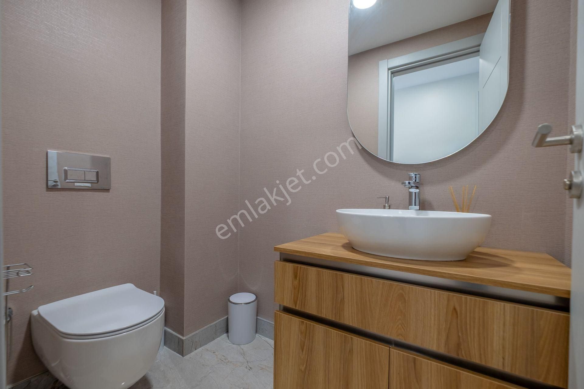 Bahçeşehir'de Senet Vadeli Satılık 4+2 Villa Müstakil Yaşam İmkanı - Görsel 6