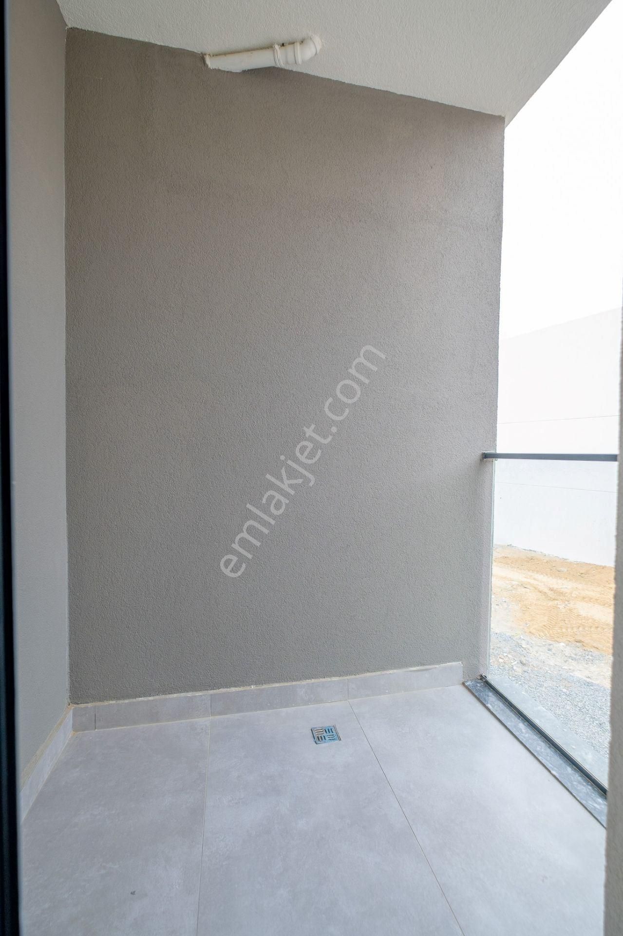 Bahçeşehir'de Senet Vadeli Satılık 4+2 Villa Müstakil Yaşam İmkanı - Görsel 12