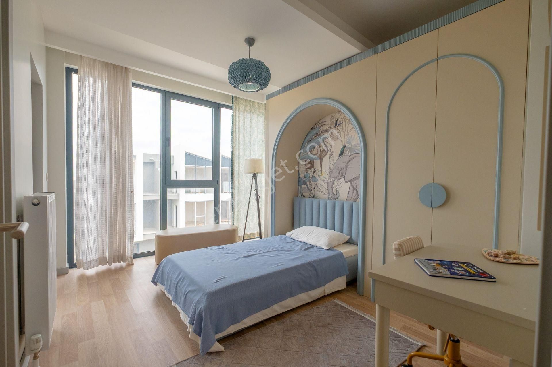 Bahçeşehir'de Senet Vadeli Satılık 4+2 Villa Müstakil Yaşam İmkanı - Görsel 23