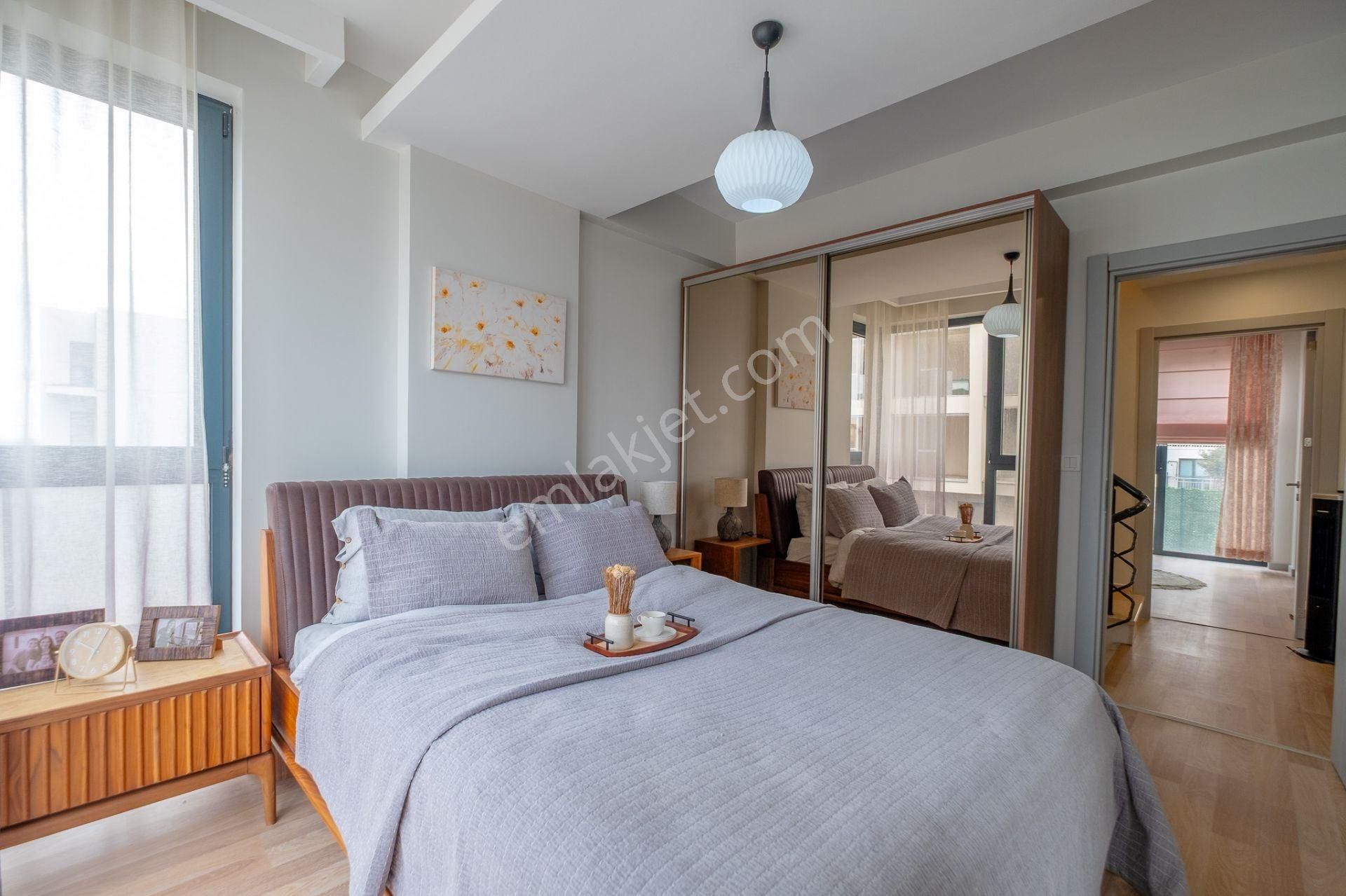 Bahçeşehir'de Senet Vadeli Satılık 4+2 Villa Müstakil Yaşam İmkanı - Görsel 13