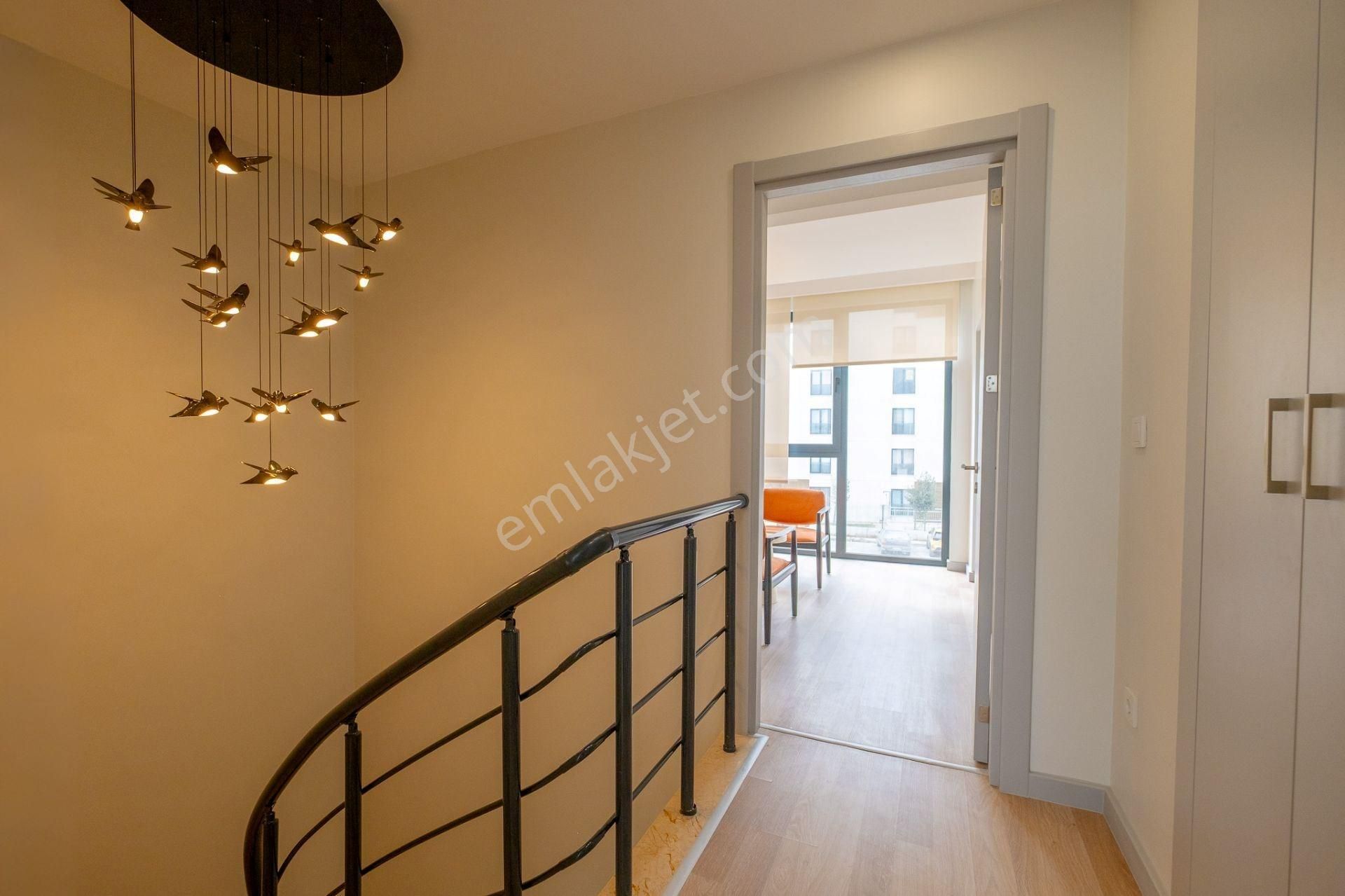 Bahçeşehir'de Senet Vadeli Satılık 4+2 Villa Müstakil Yaşam İmkanı - Görsel 27