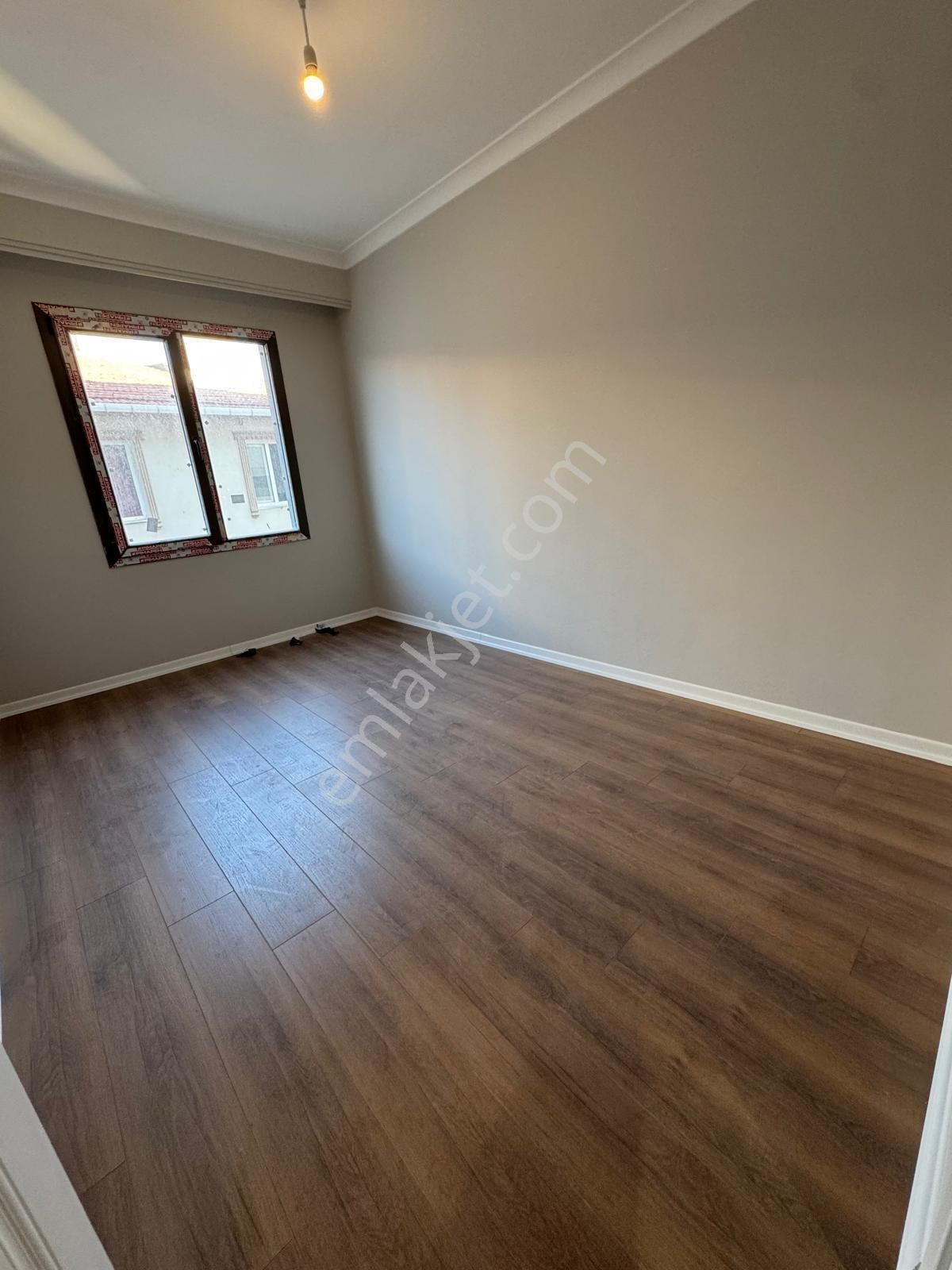 Avcılar Cihangirde Harika Malzemelere Sahip Geniş Kullanışlı 2+1 Daire - Görsel 12