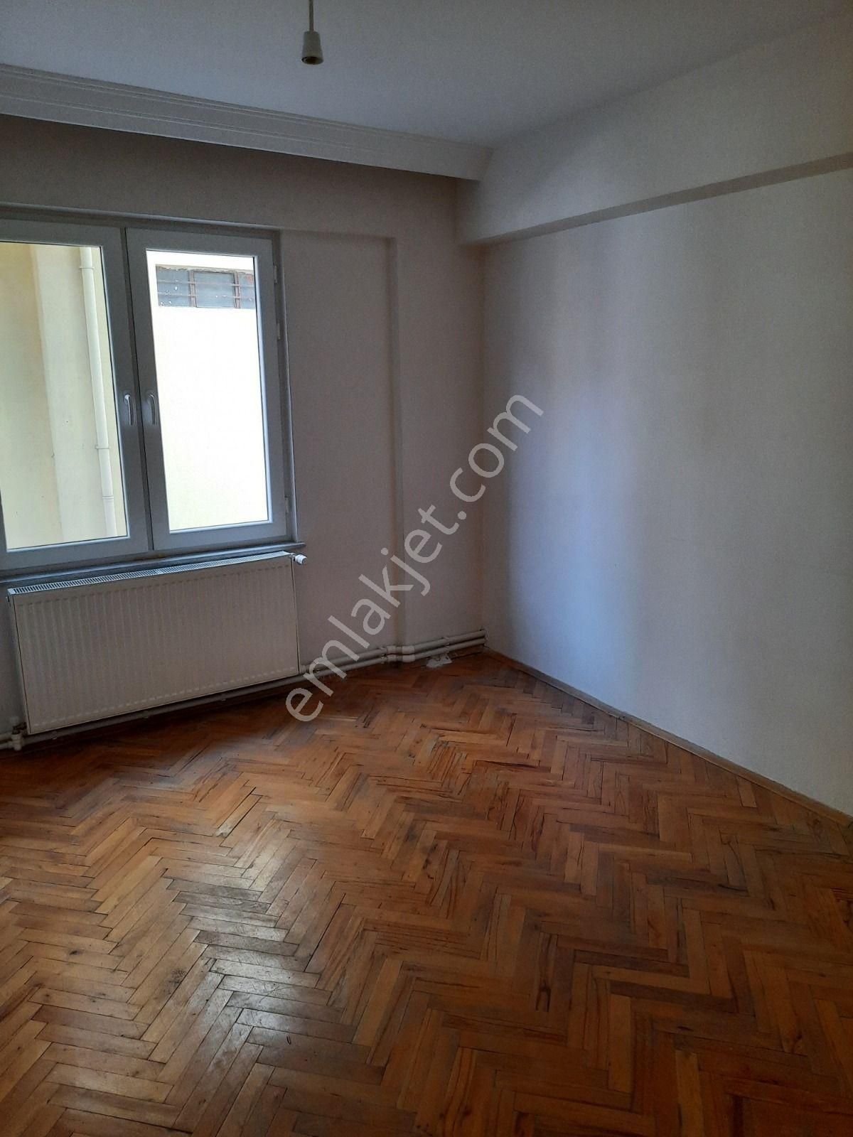 Tezcan Emlaktan İstiklal Mah 3+1 Daire - Görsel 3