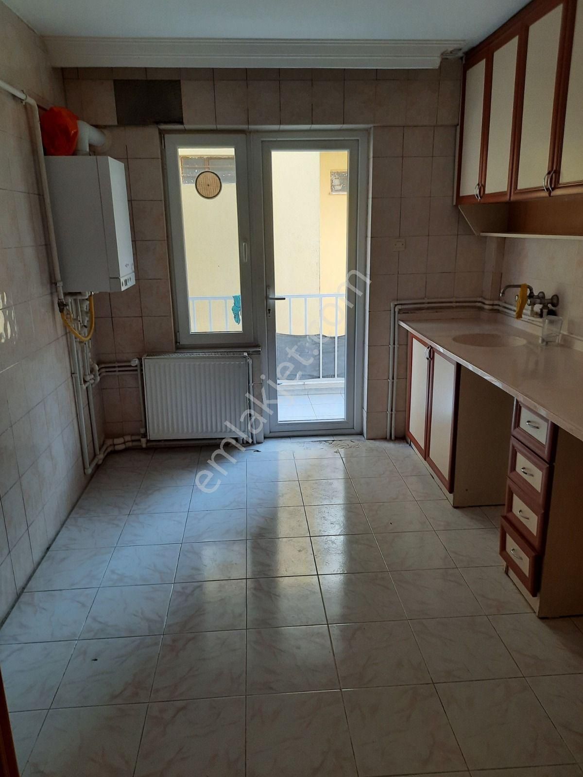 Tezcan Emlaktan İstiklal Mah 3+1 Daire - Görsel 5