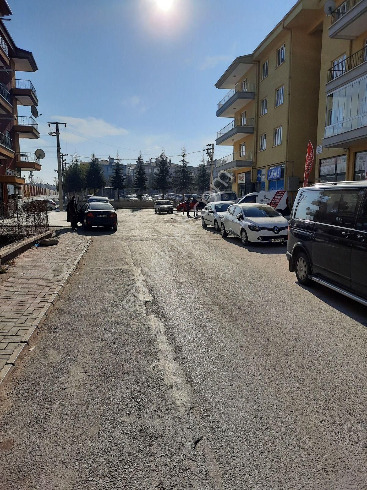 Tezcan Emlaktan İstiklal Mah 3+1 Daire - Görsel 12