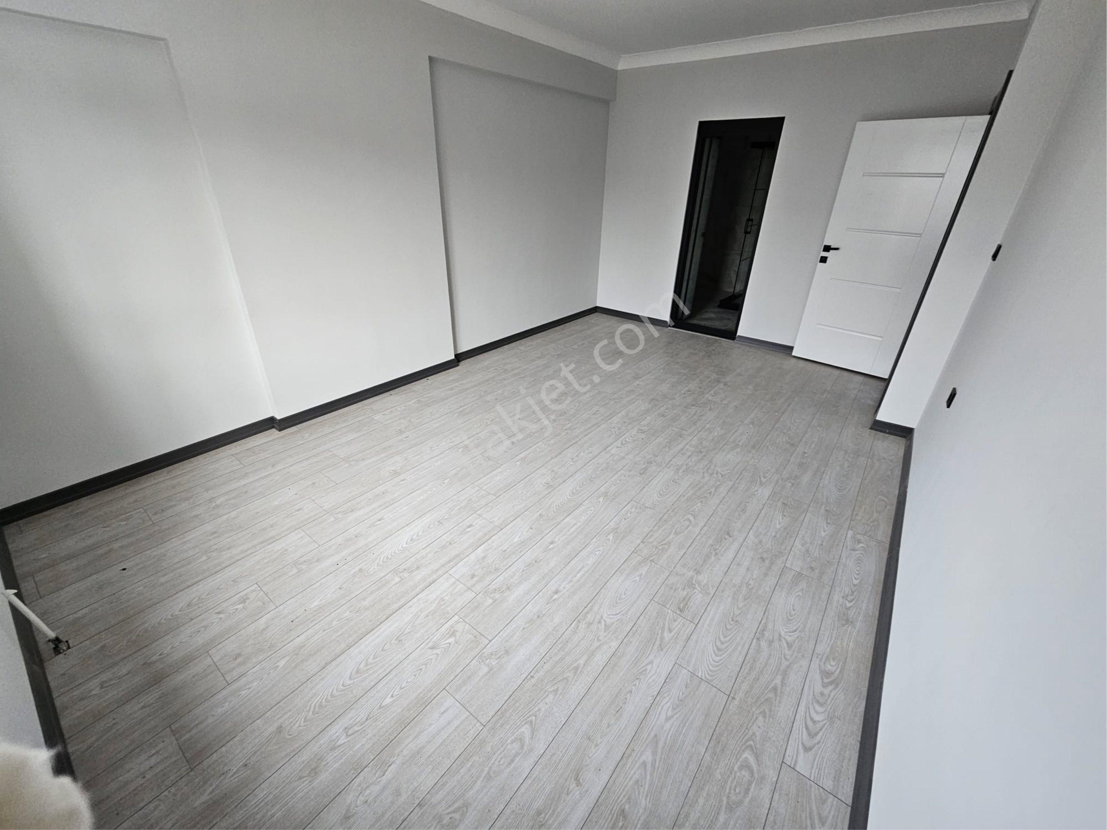 Mehmet Ali Taylan Emlak İnşaattan Karapürçek Mah. 4+1 Yerden Isıtmalı Satilik Daire - Görsel 15