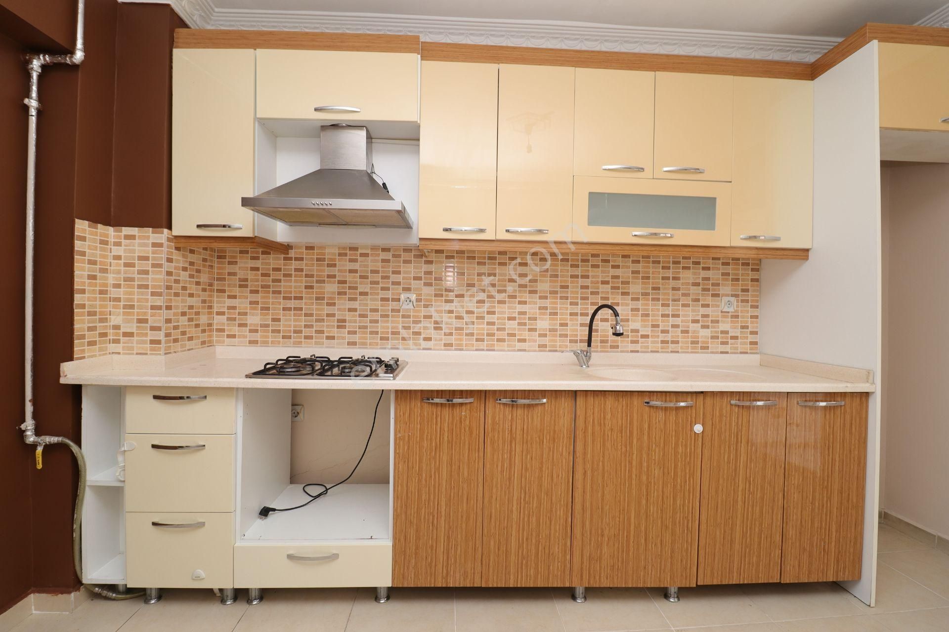 Akif'ten Elvankent Topçu'da Asansörlü Arakat 3+1 Kiralık Daire - Görsel 16