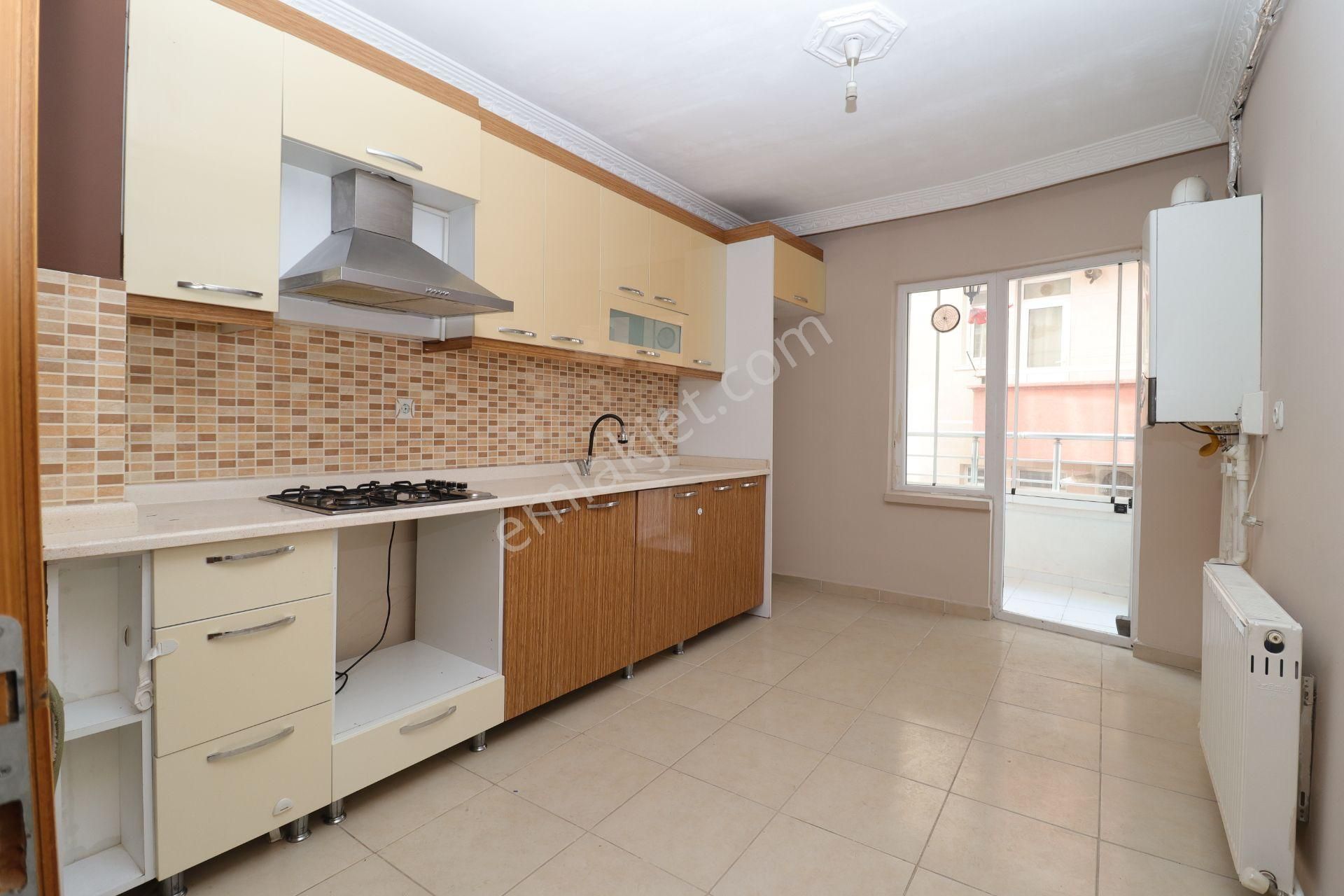 Akif'ten Elvankent Topçu'da Asansörlü Arakat 3+1 Kiralık Daire - Görsel 14