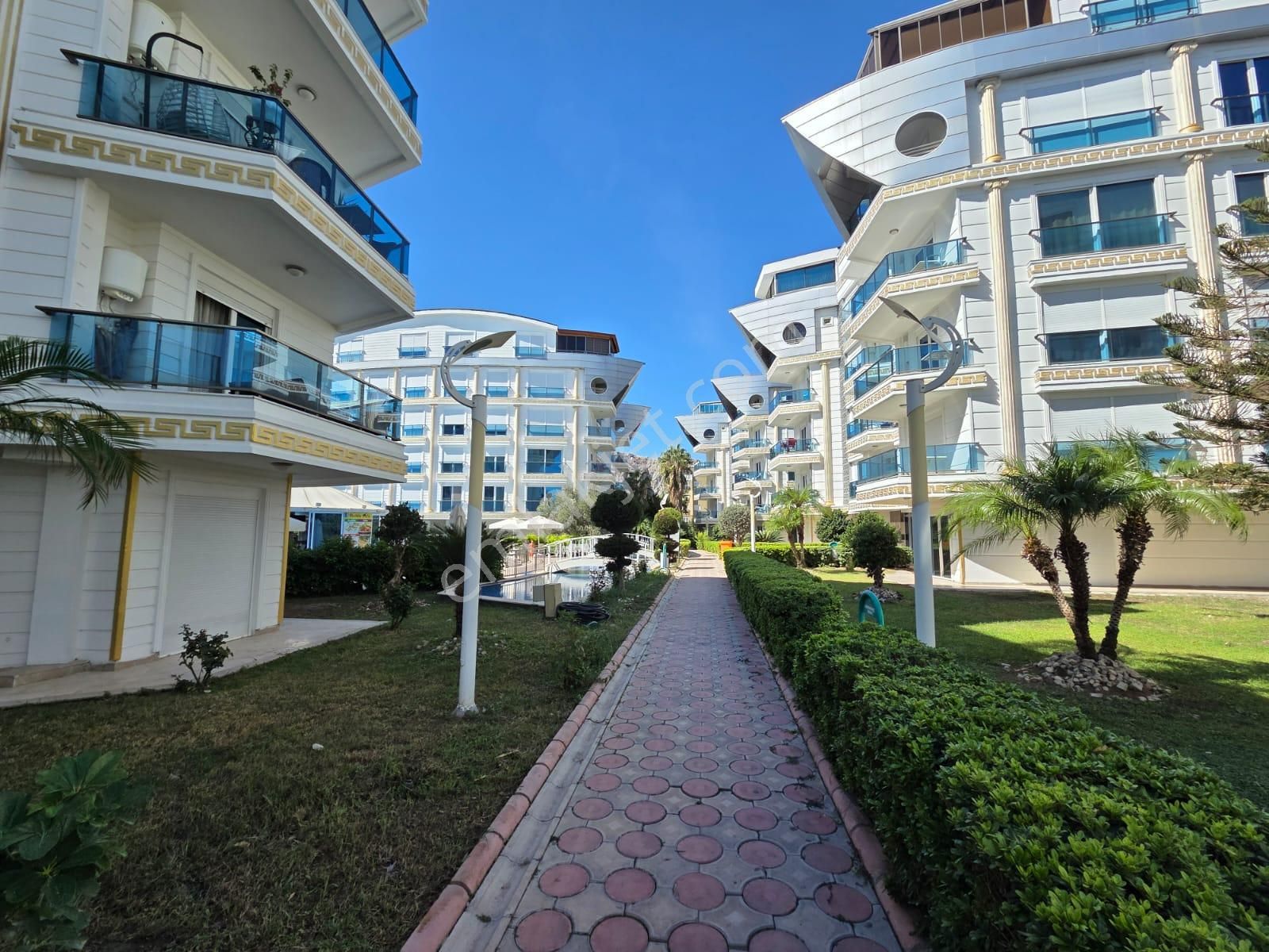 Hurma'da, Melda Palace'da, Satılık 3+1 Dubleks Lüks Daire - Görsel 2