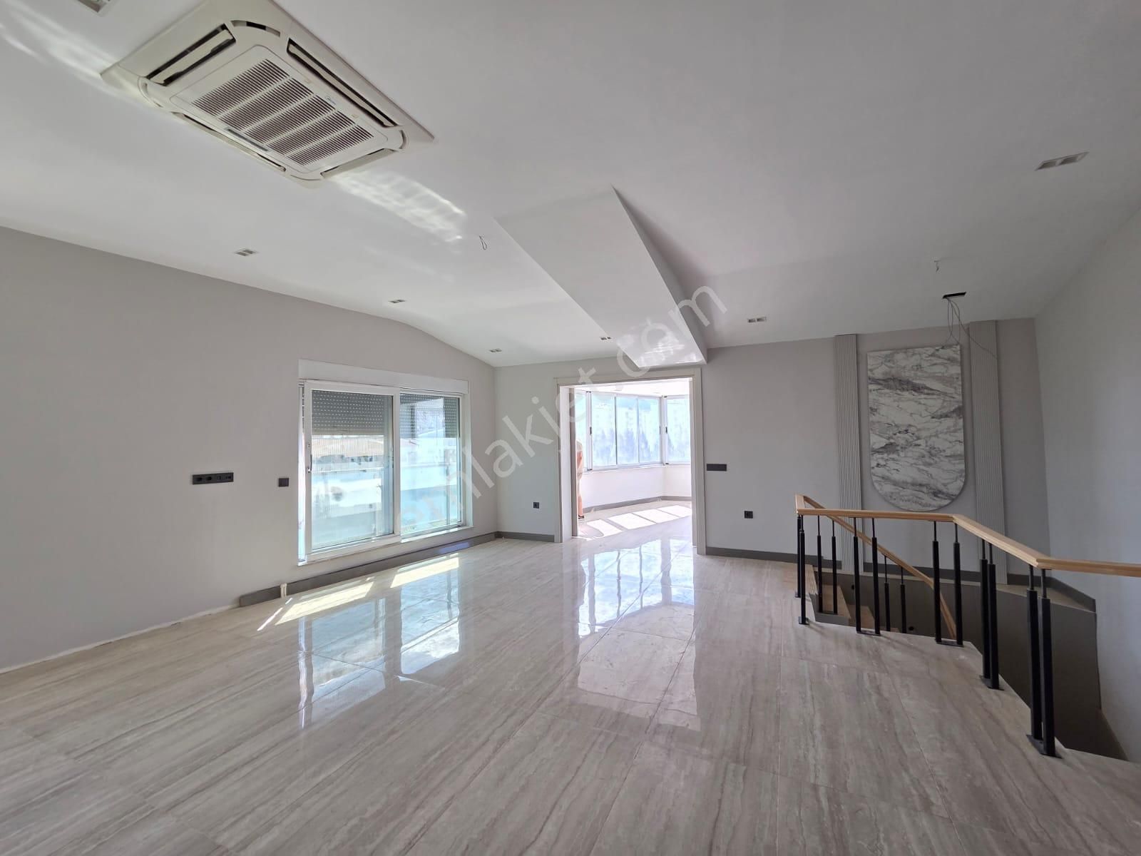 Hurma'da, Melda Palace'da, Satılık 3+1 Dubleks Lüks Daire - Görsel 5