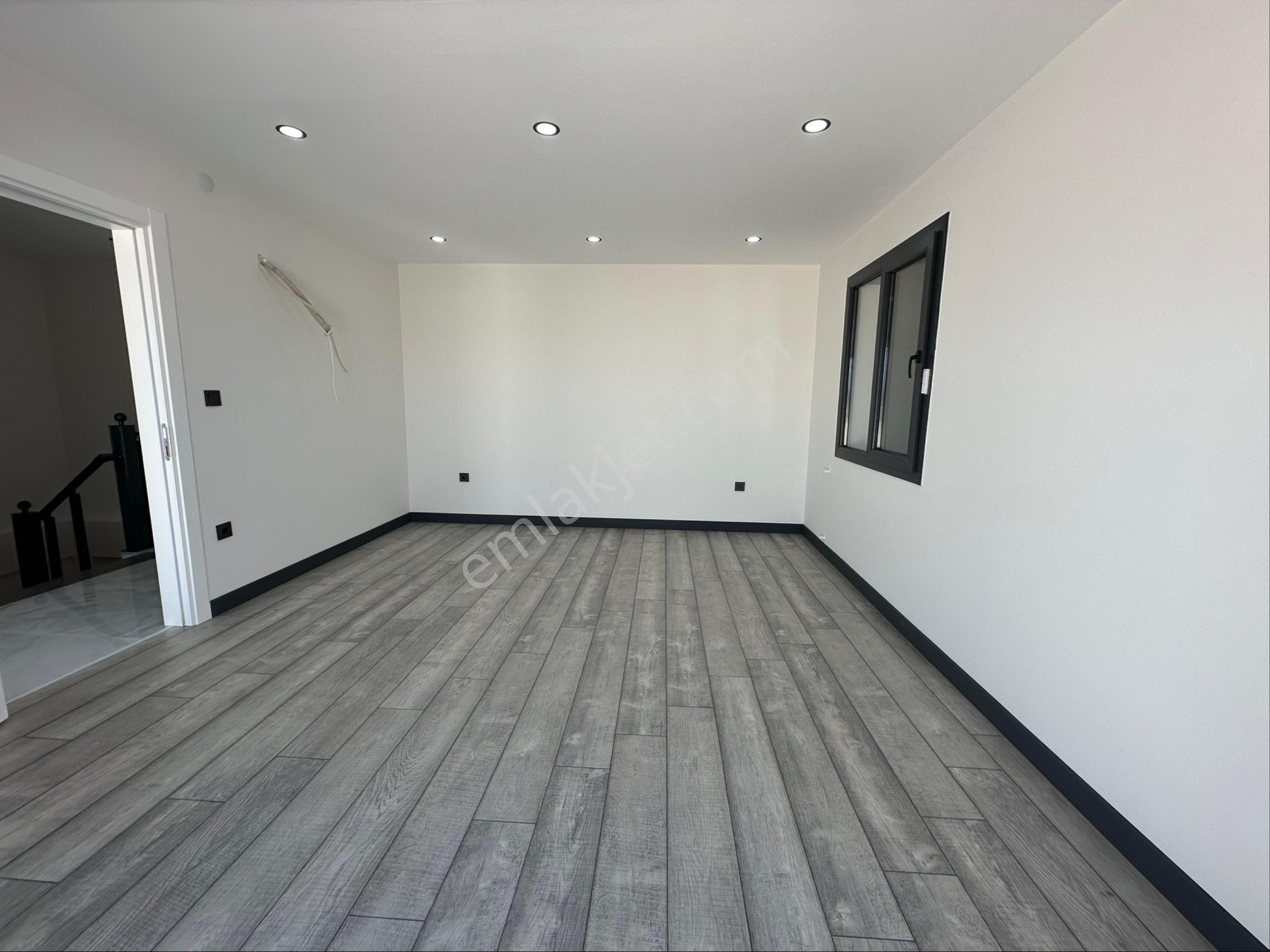 Didimde 3+1 Havuzlu Ultra Lüks Sıfır Villa - Görsel 30